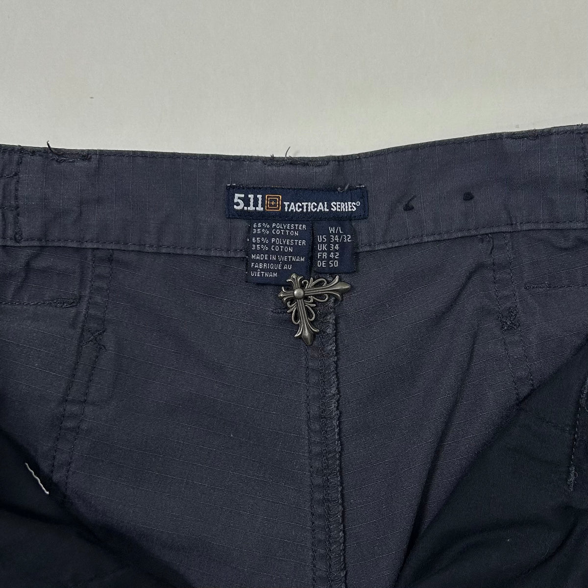 5.11 Tactical Cargo Pants in Dark Gray (Size 34)