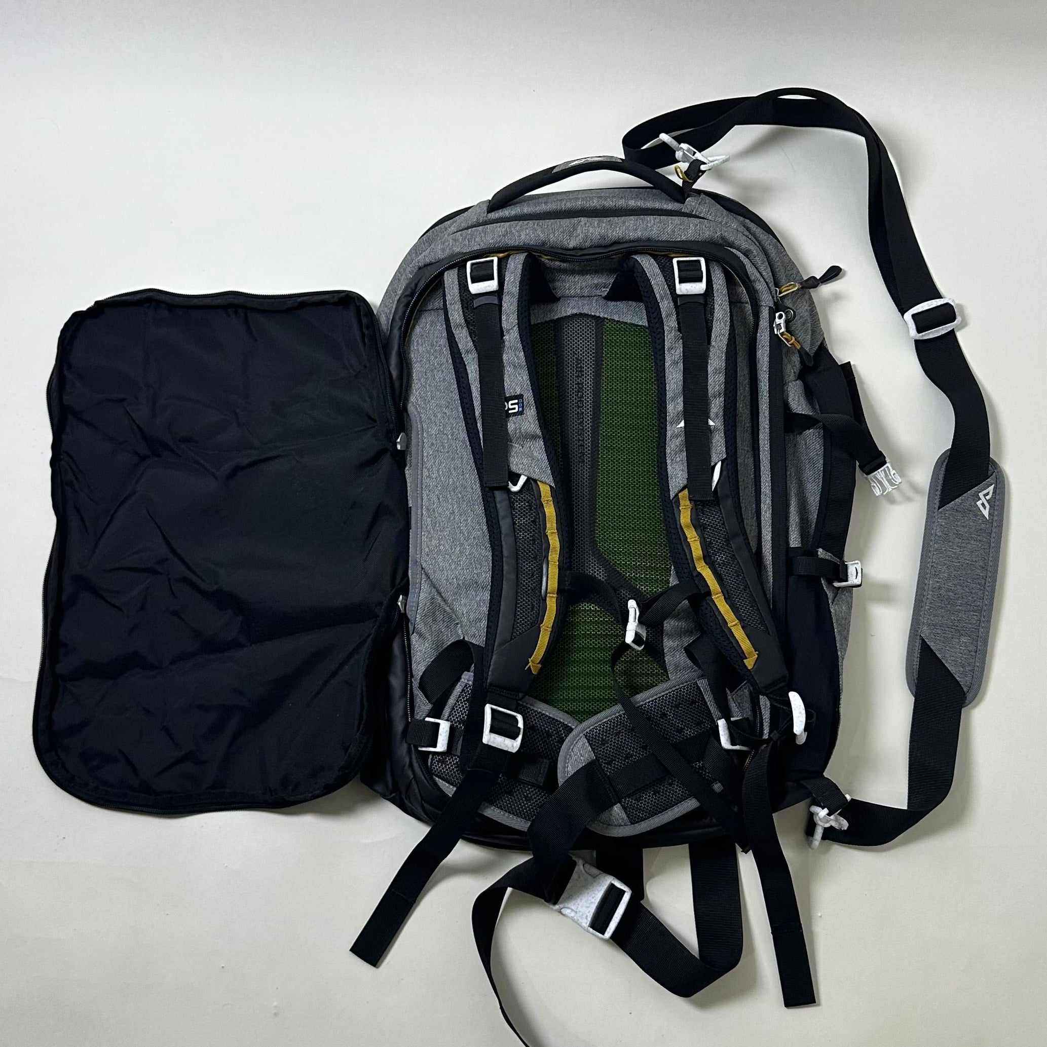 Kathmandu Litehaul 38L Carry-On Cabin Sized Travel Pack Shoulder Bag Backpack Med Grey 38LTR