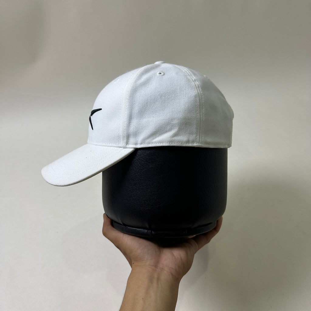 Reebok Vector Embroidered Logo Baseball Cap in White (One Size)