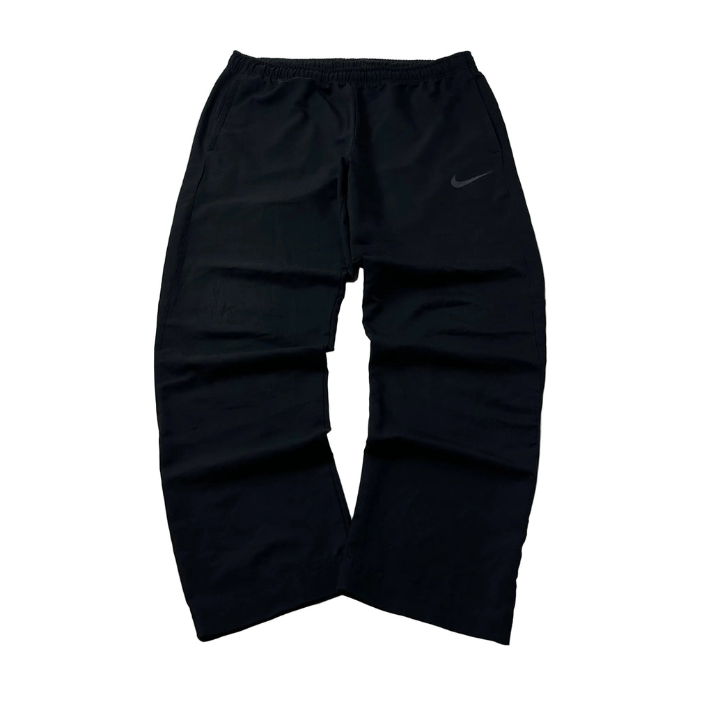 NIKE Dri-Fit Team Woven Training Pants in Black (Size 34-40)