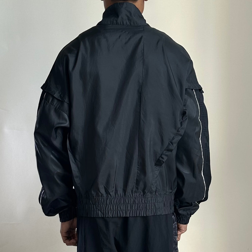 Nike Giannis “Freek” Track Lightweight Jacket in Black (Size Medium) Boxy Fit — SOLD