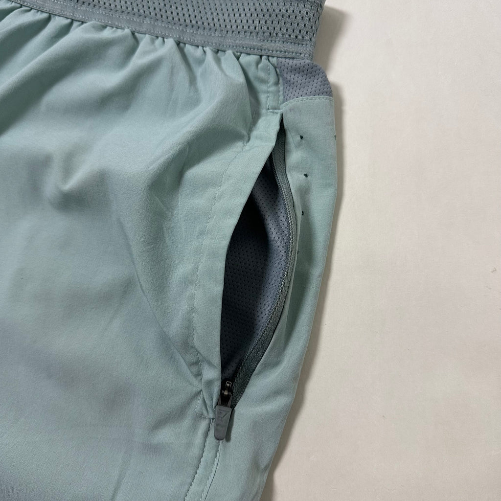Gymshark Sport Shorts Lightweight and Breathable for Training Mint Green Size Medium (29-36)