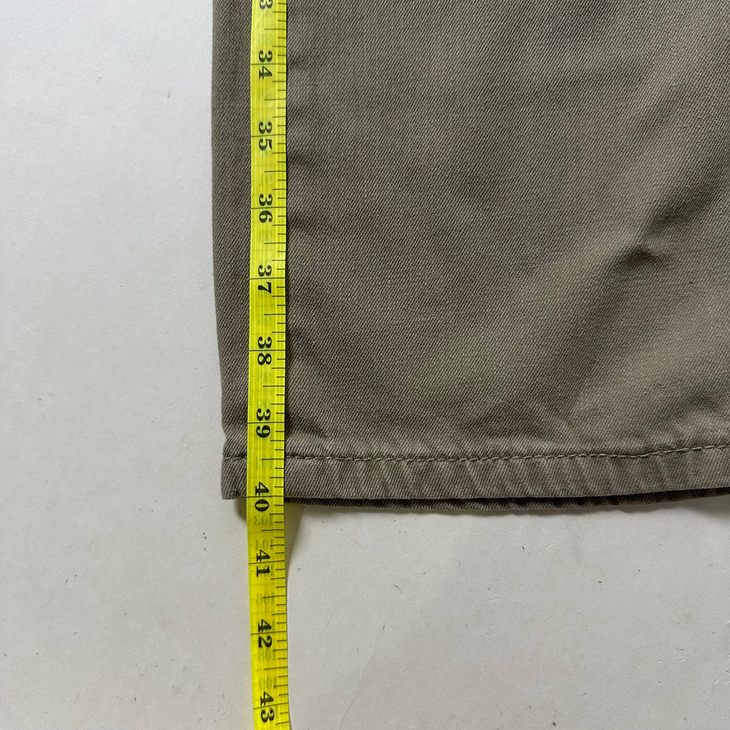 Levi’s 505 Regular Straight Fit Jeans in Khaki (Size 31)