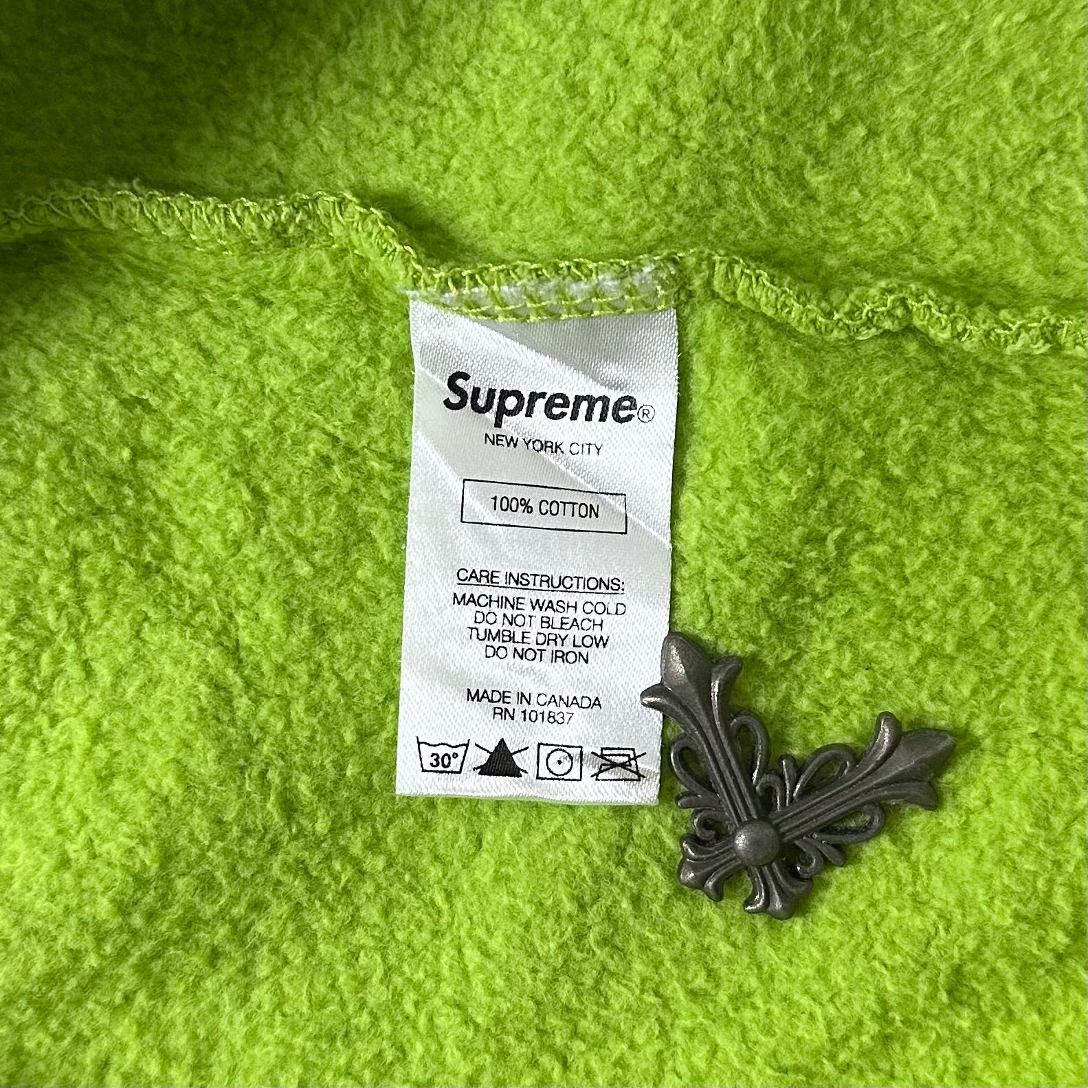 Supreme Crewneck Sweater in Sulphur Green (Size Large)