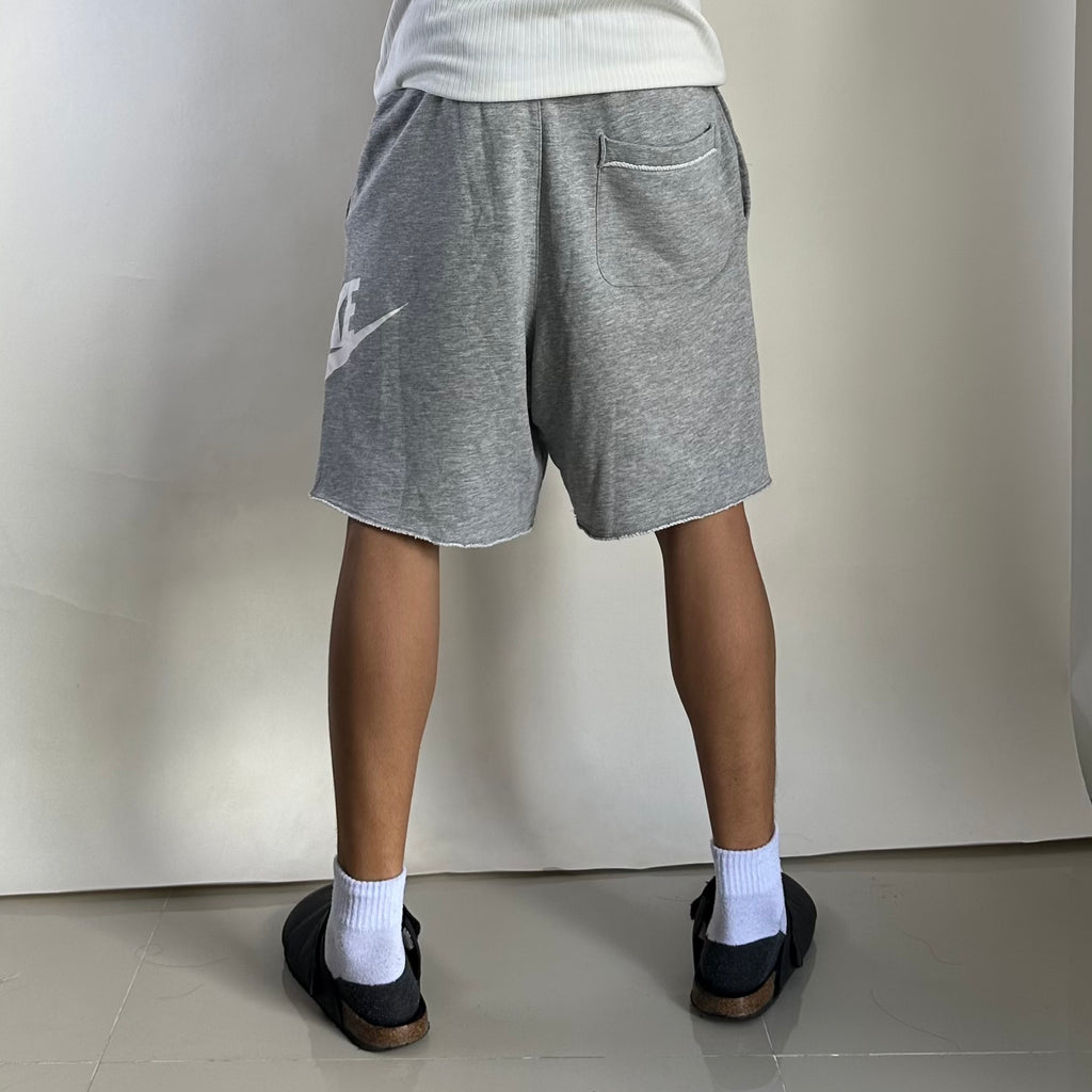 Nike Alumni Shorts Gray (Size 30-36)