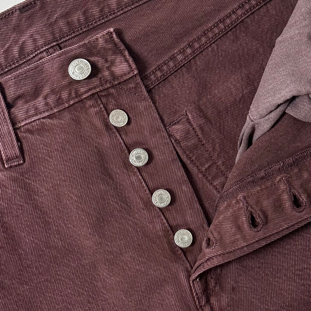 Levi’s 501 Original Fit Jeans Button Fly in Bitter Chocolate/Burgundy Maroon (Size 32)
