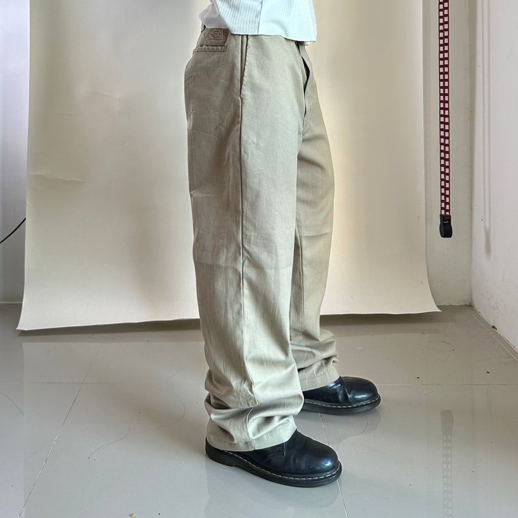 DICKIES 874 Original Fit Pants in Khaki (Size 36)