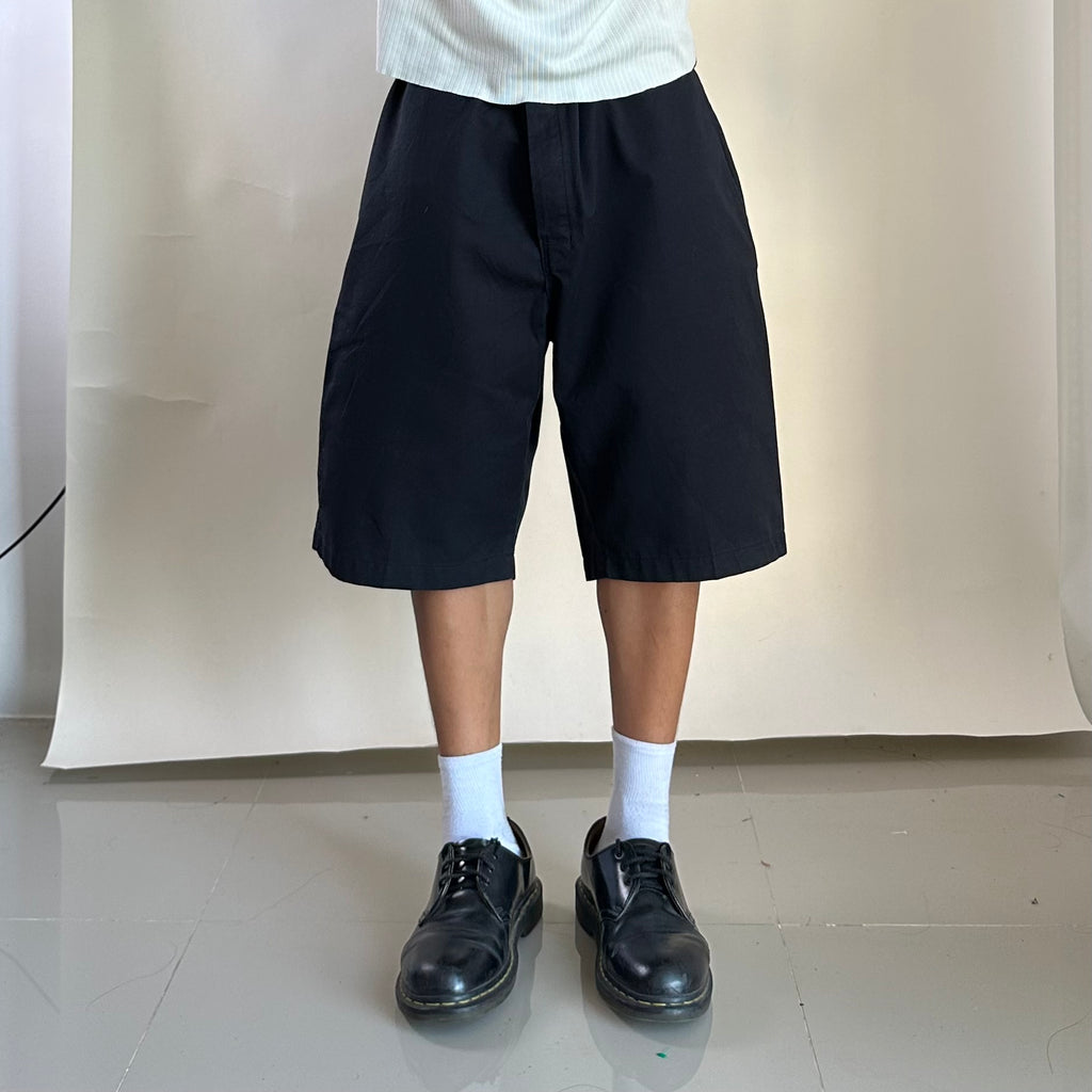 DICKIES Regular Fit Shorts in Black (Size 42)