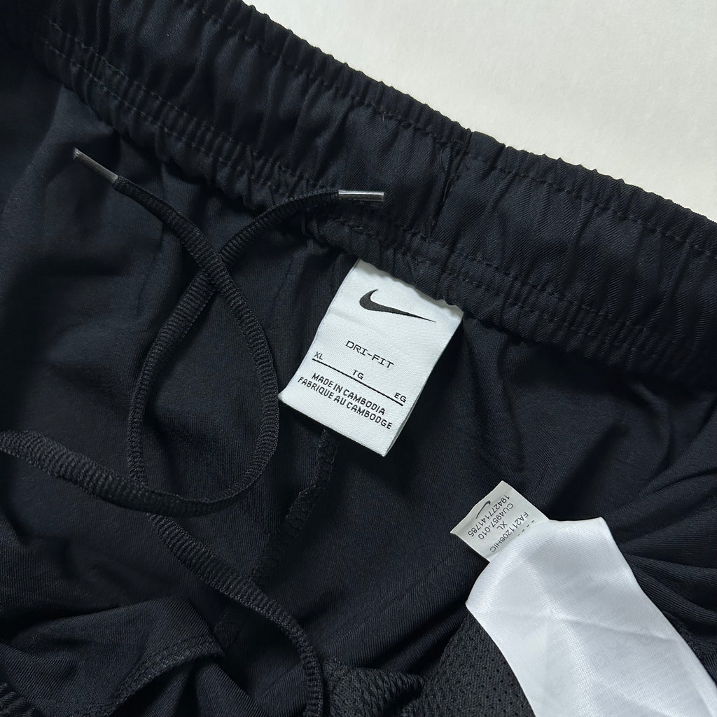 NIKE Dri-Fit Team Woven Training Pants in Black (Size 32-38)