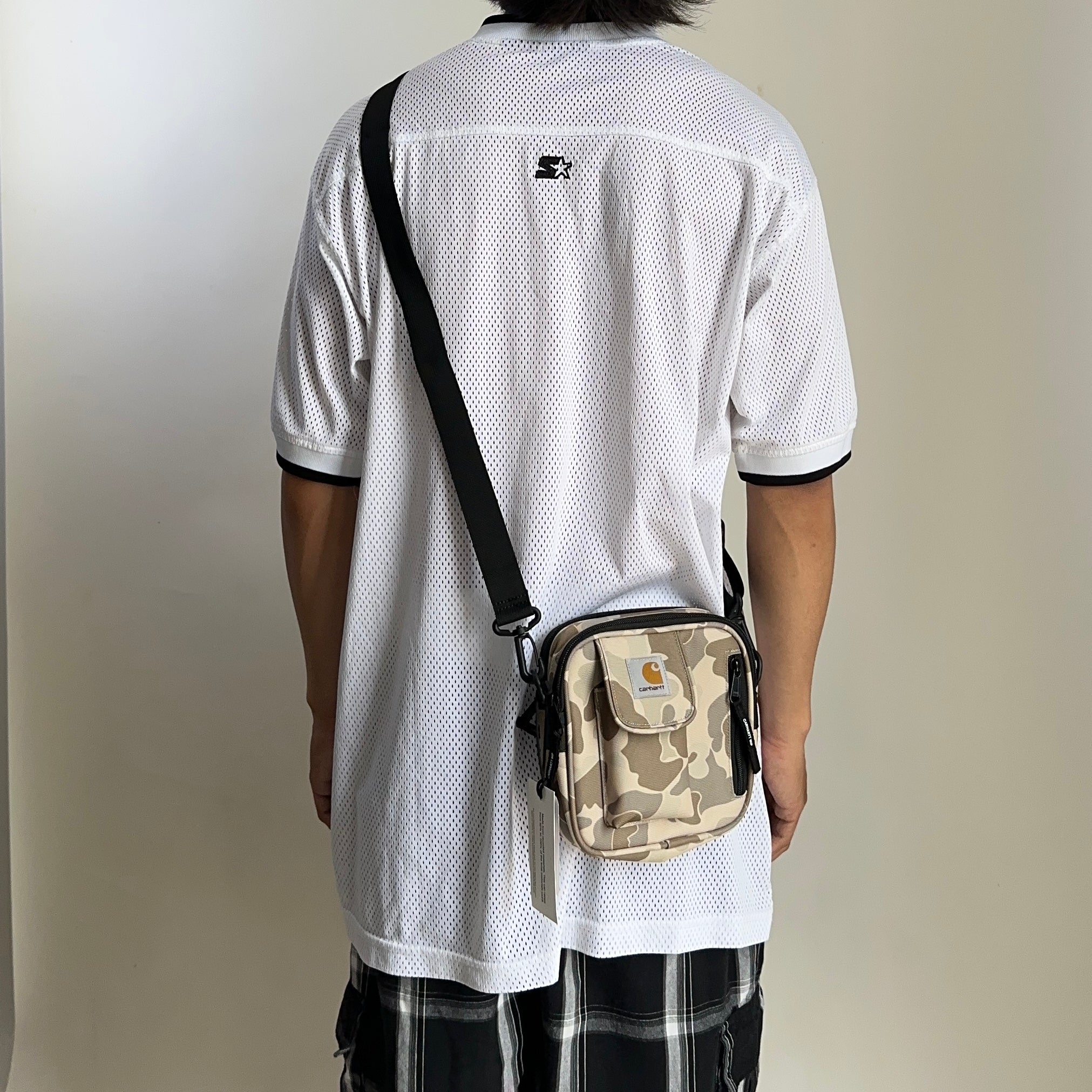 Carhartt WIP Essentials Bag, Small Camo Duck Dessert