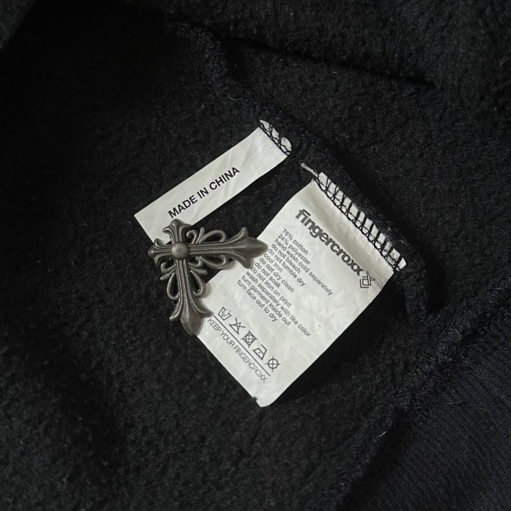 Fingercroxx Crewneck Sweatshirt in Black (Size Large)