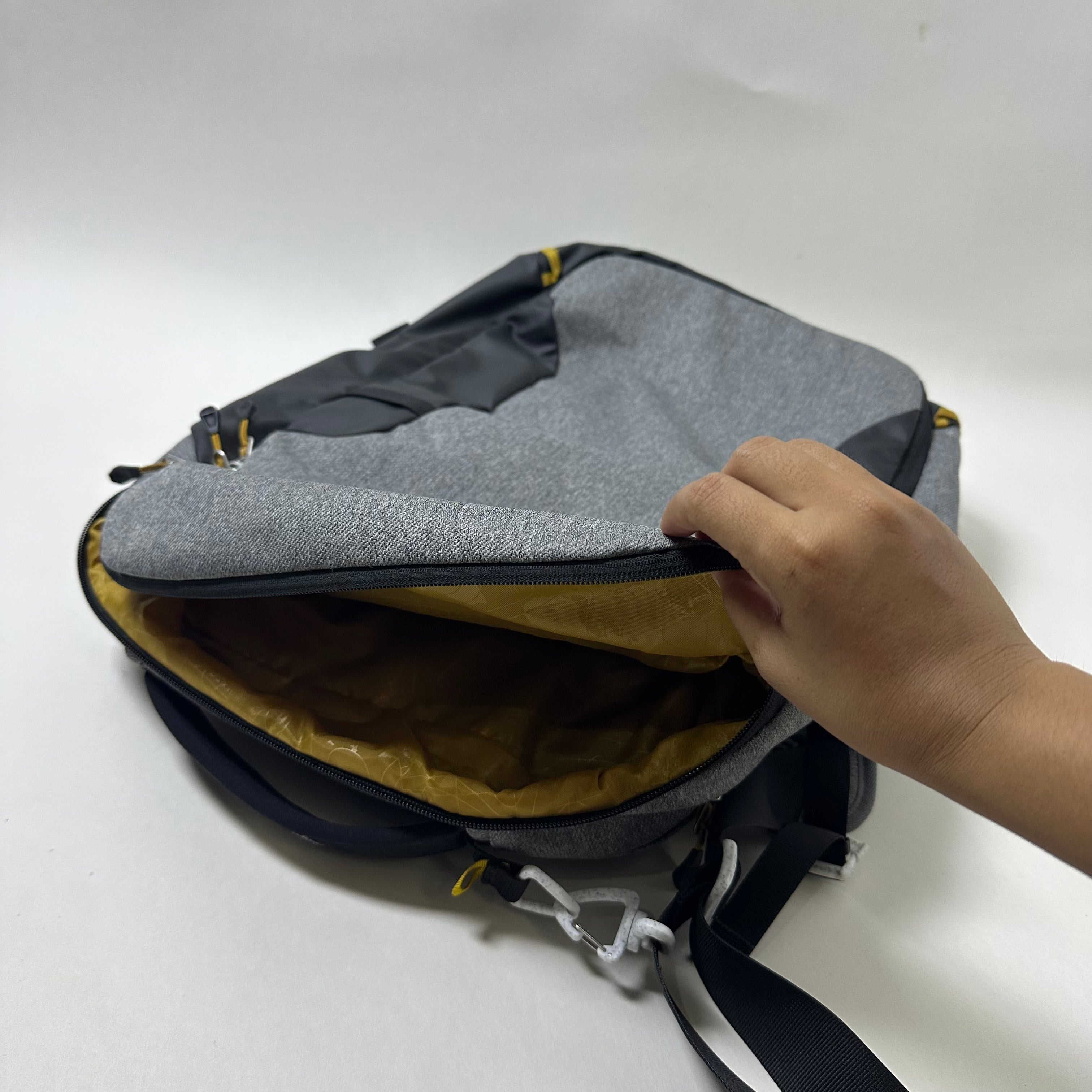 Kathmandu Litehaul 38L Carry-On Cabin Sized Travel Pack Shoulder Bag Backpack Med Grey 38LTR