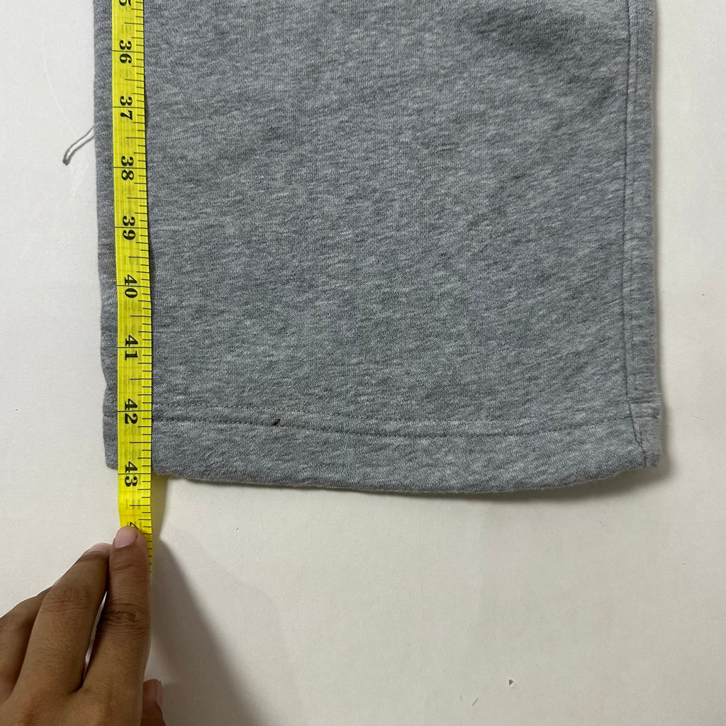 Nike Club Open-hem Fleece Sweatpants Embroidered Logo in Gray Heather (Size 28-34) - SOLD