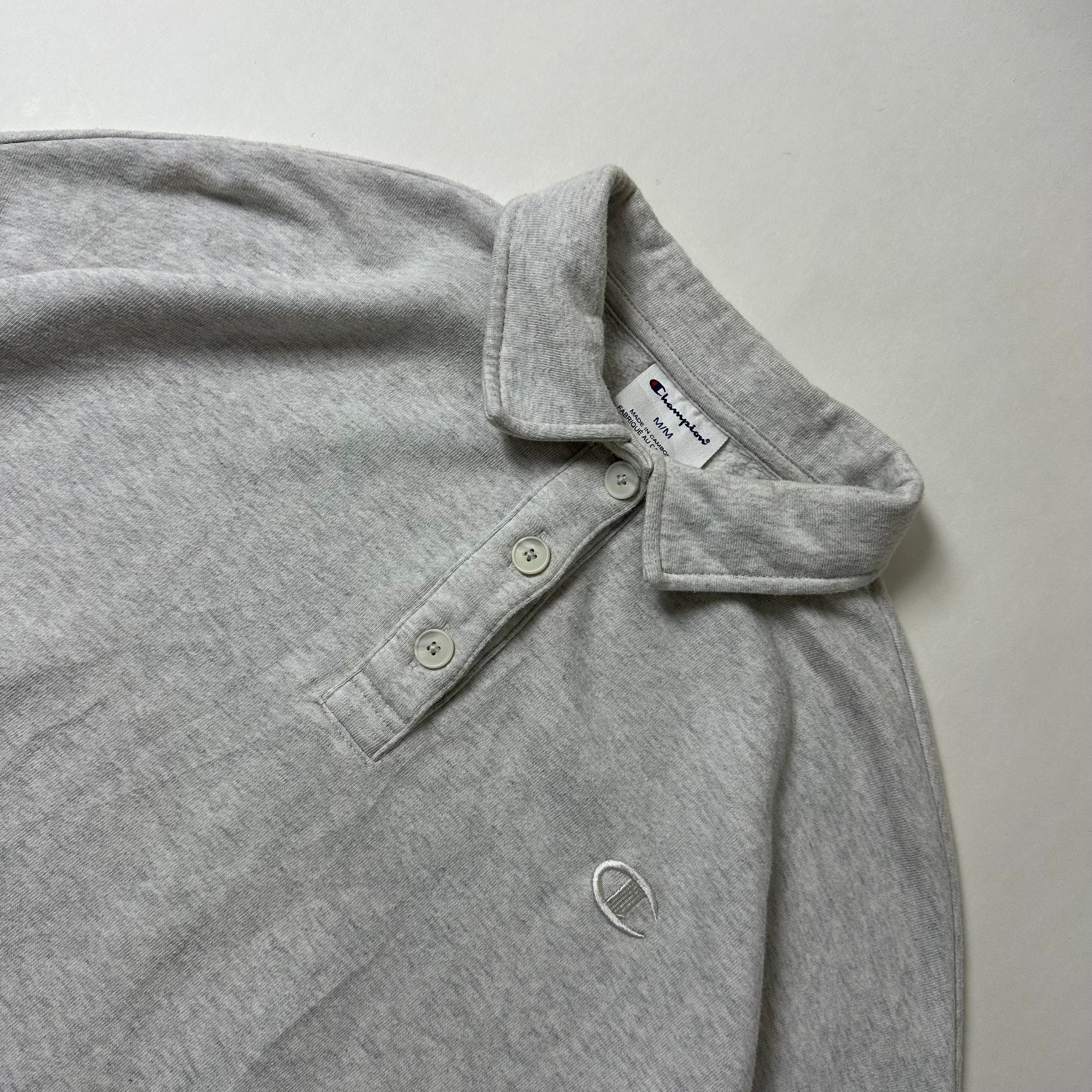 Champion Polo Sweatshirt in Light Gray (Size Medium) Boxy Fit