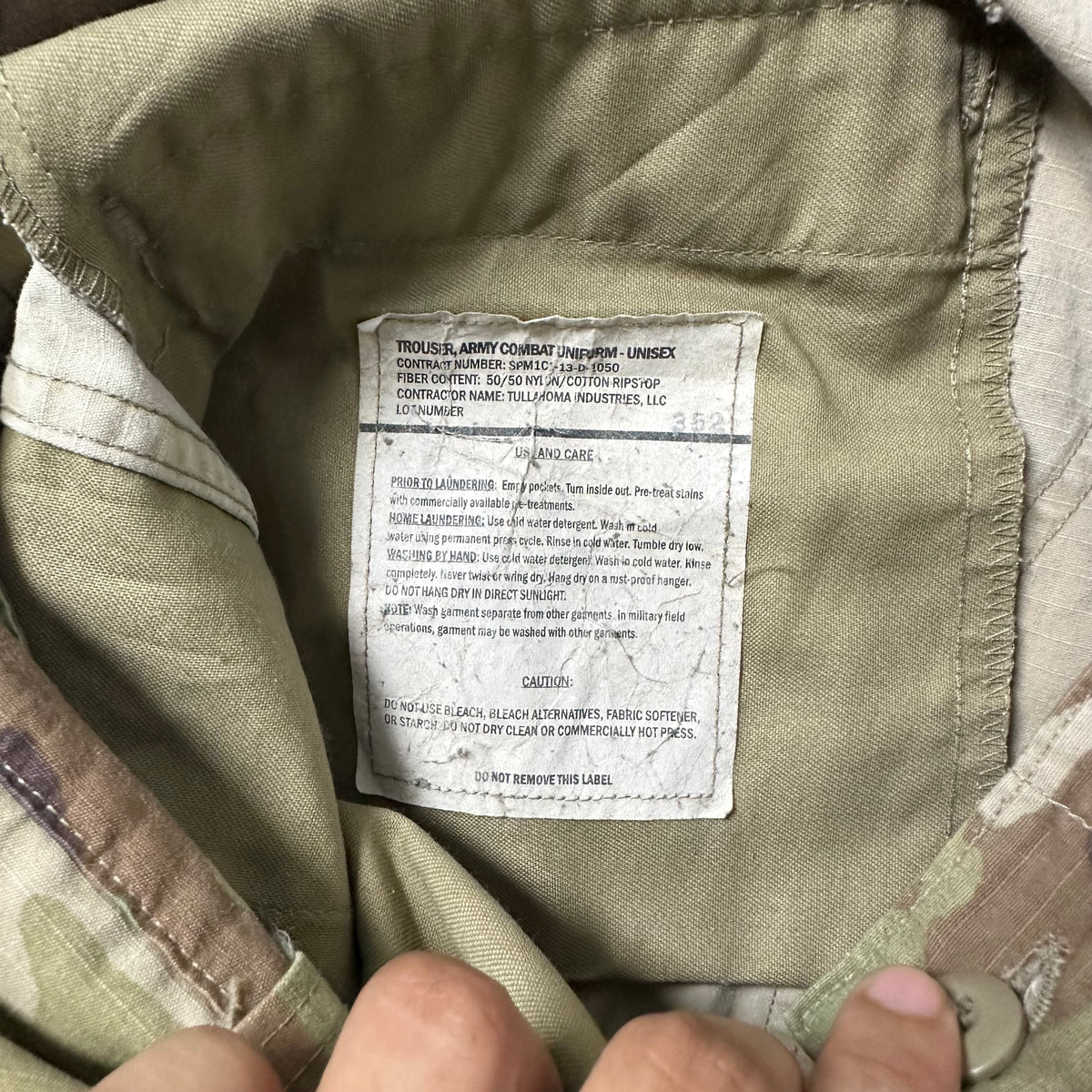 U.S. Army Camouflage Cargo Ripstop Pants (Size 35-39)