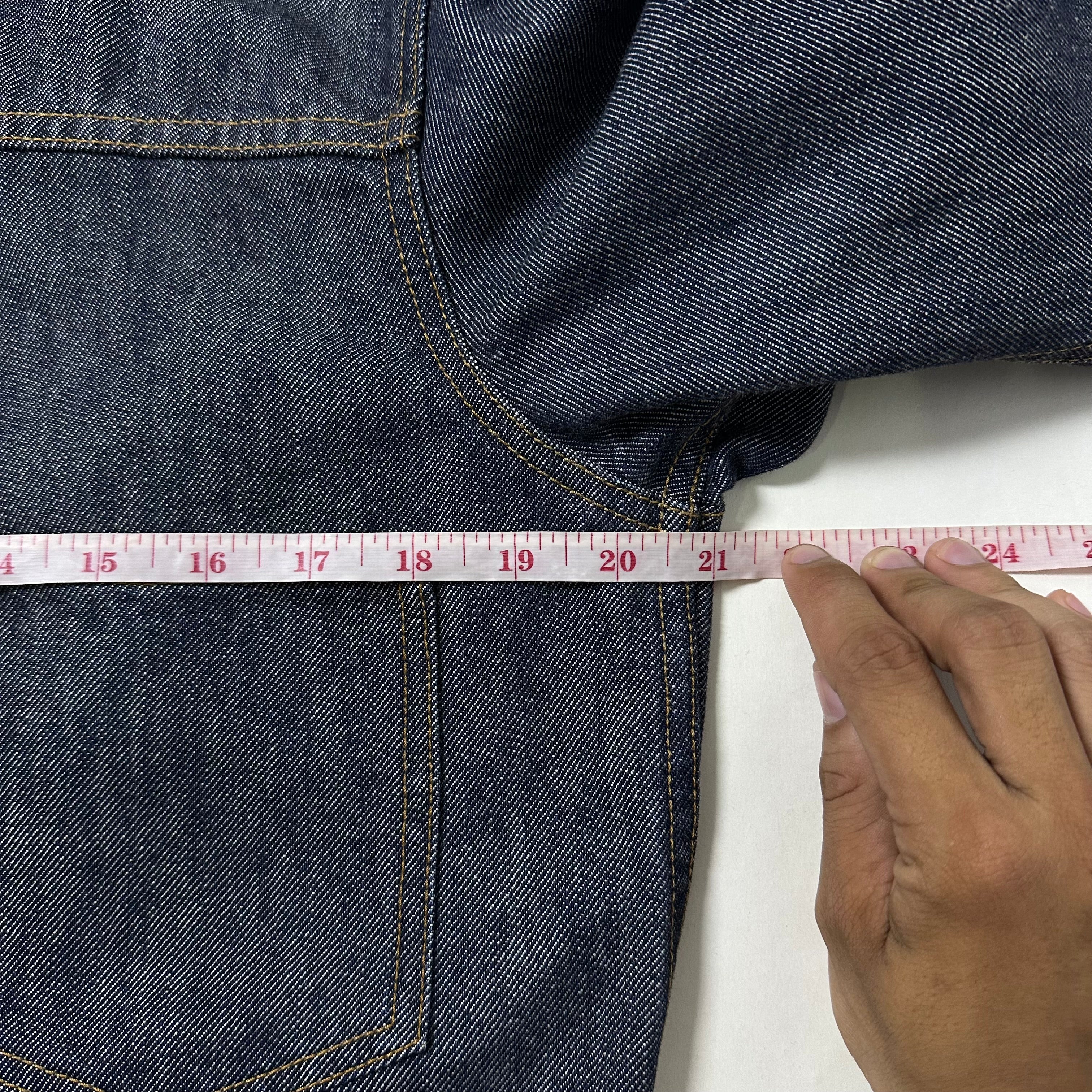 Levi's Vintage Clothing Type I denim jacket, designed as a reproduction of the rare 1944 wartime model Size Medium