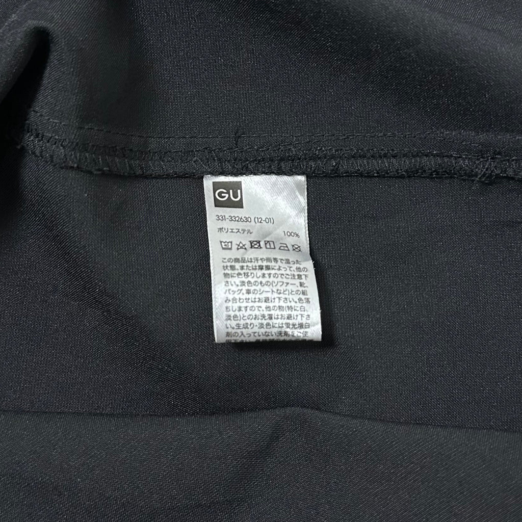 GU Open-collar Short Sleeve Shirt Black Size Medium (Fits Large)