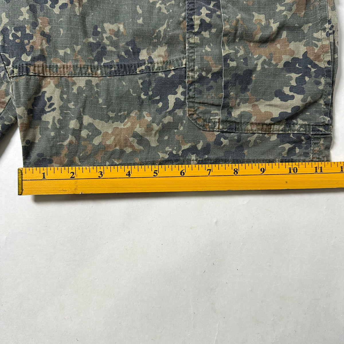 Wrangler Camouflage Cargo Shorts (Size 36) — SOLD