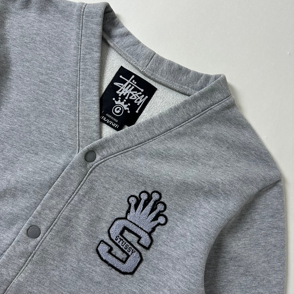 Stussy Cardigan Sweater Felt Patch Crown-topped “S” Logo in Gray (Size Medium)