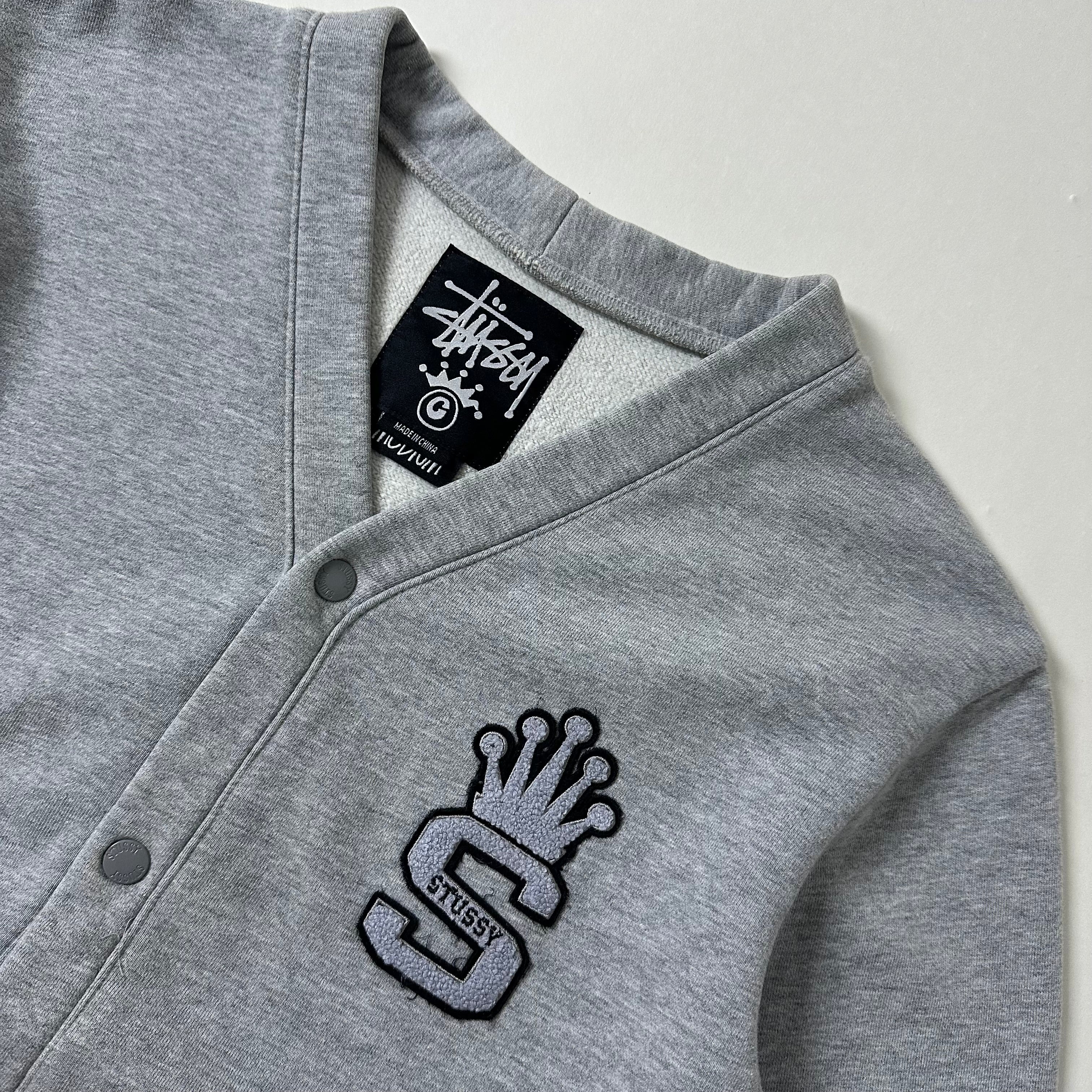 Stussy Cardigan Sweater Felt Patch Crown-topped “S” Logo in Gray (Size Medium)