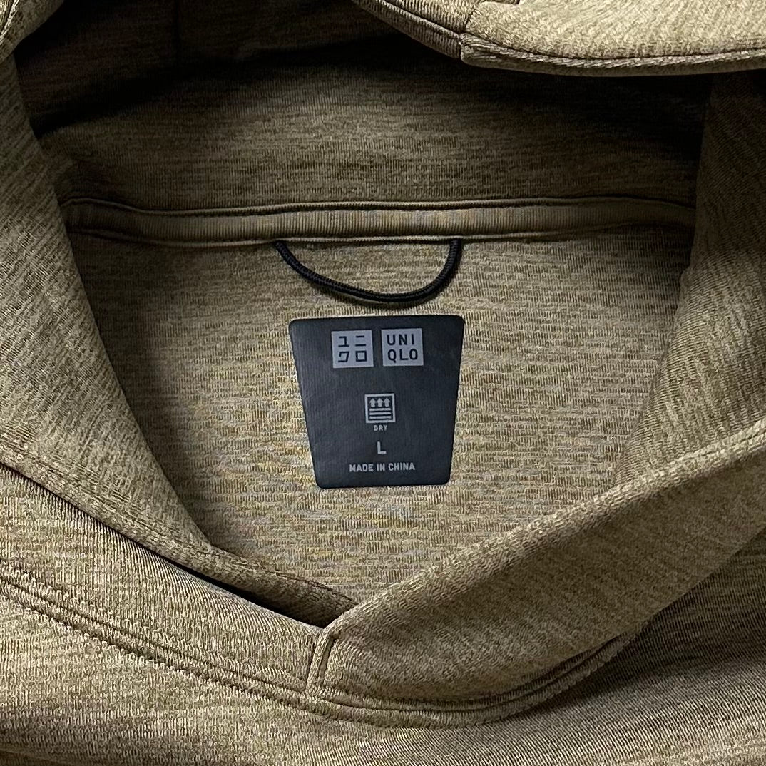 Uniqlo Ultra Dry Stretch Pullover Hoodie in Natural Color (Size Large) — SOLD