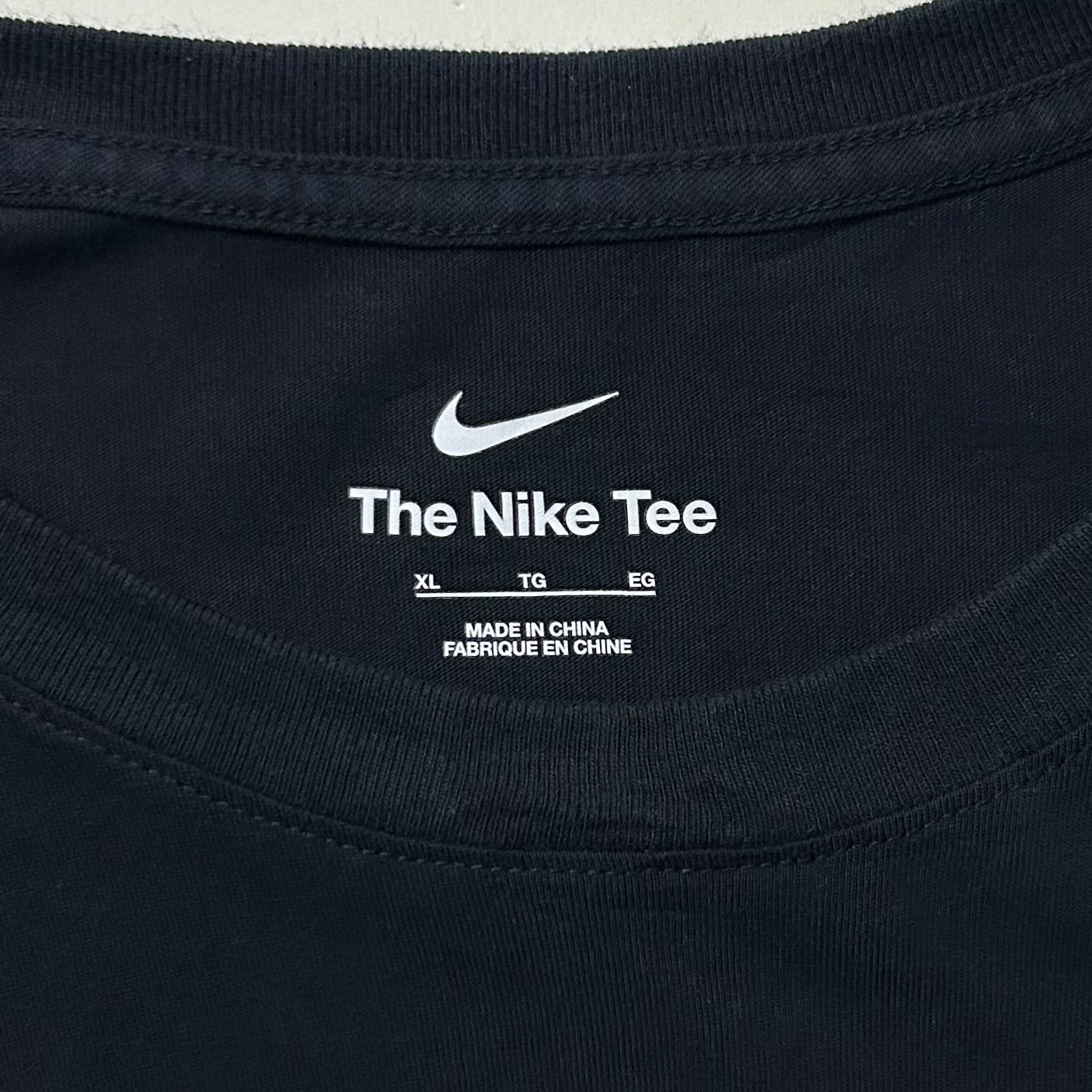 Nike Basketball Graphic T-shirt in Black Size XL (Best Fit Large)