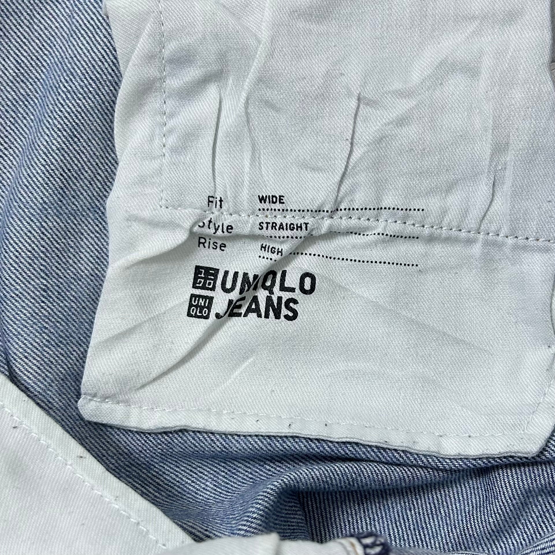 Uniqlo Baggy Jeans Unisex (Size 28) - SOLD