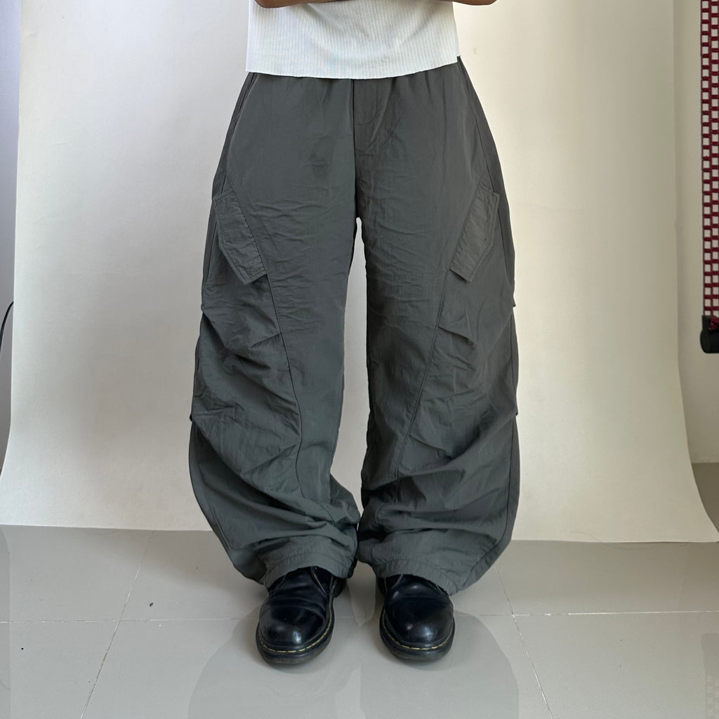Random Baggy Pants in Olive Green (Size 28-36)