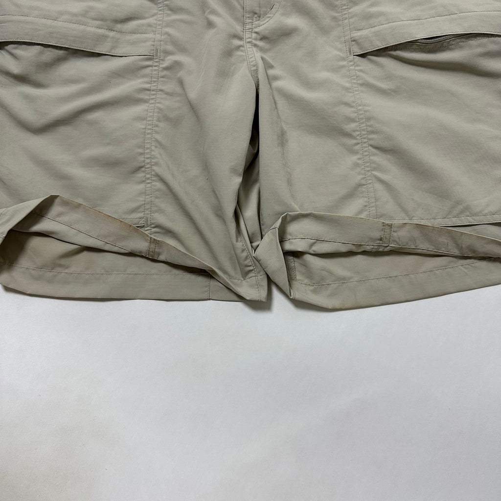Uniqlo Geared Shorts Beige (Size 33-36)