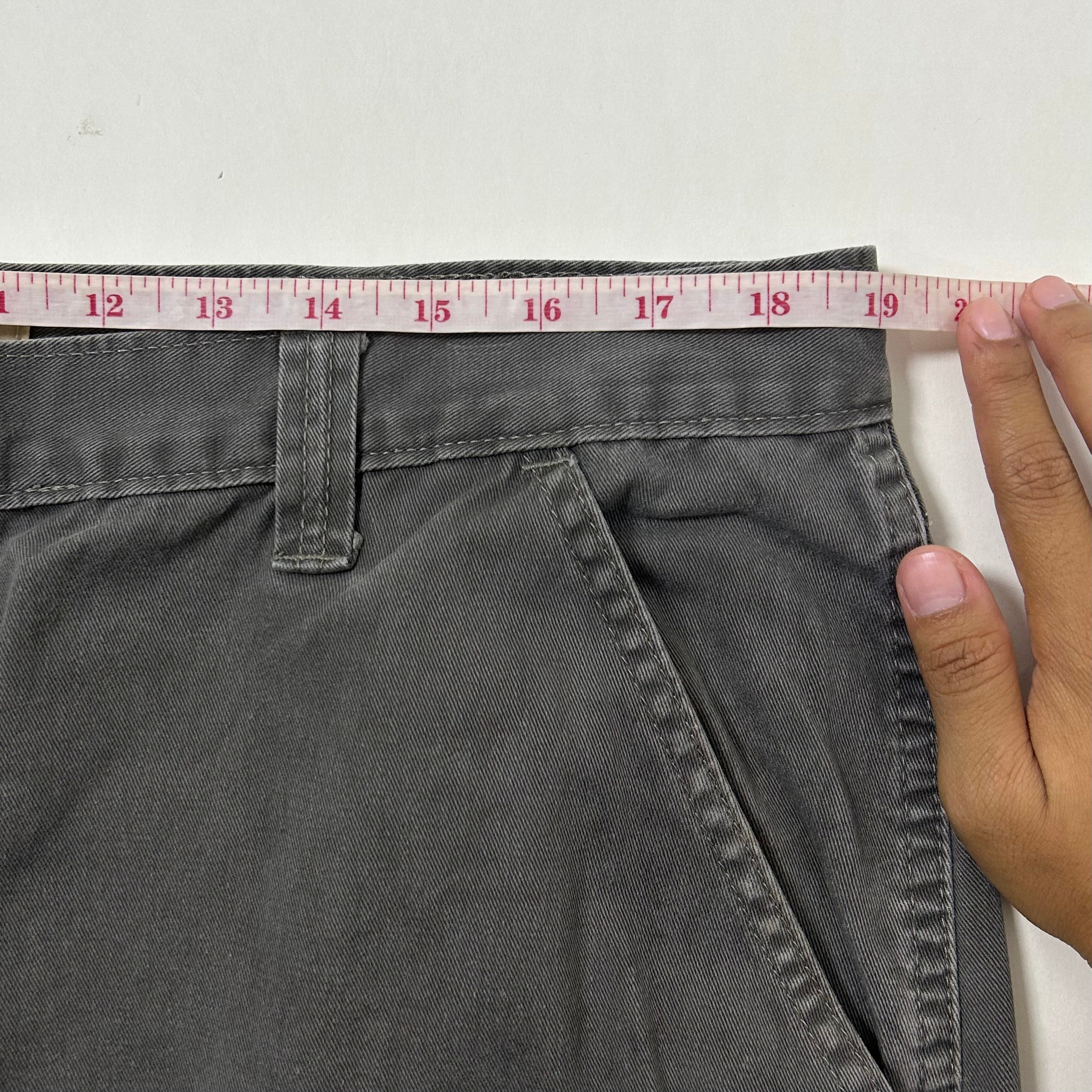 Wrangler Cargo Pants in Dark Gray (Size 38)