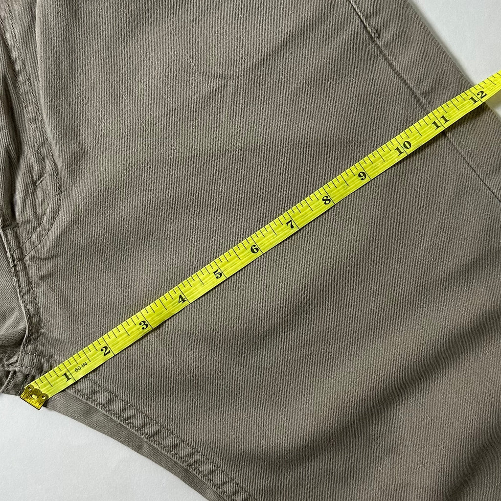 Levi’s 505 Regular Straight Fit Jeans in Khaki (Size 31)