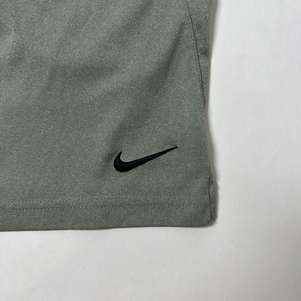 Nike Dri-FIT Men’s training shorts (Size Small 26-32) - SOLD