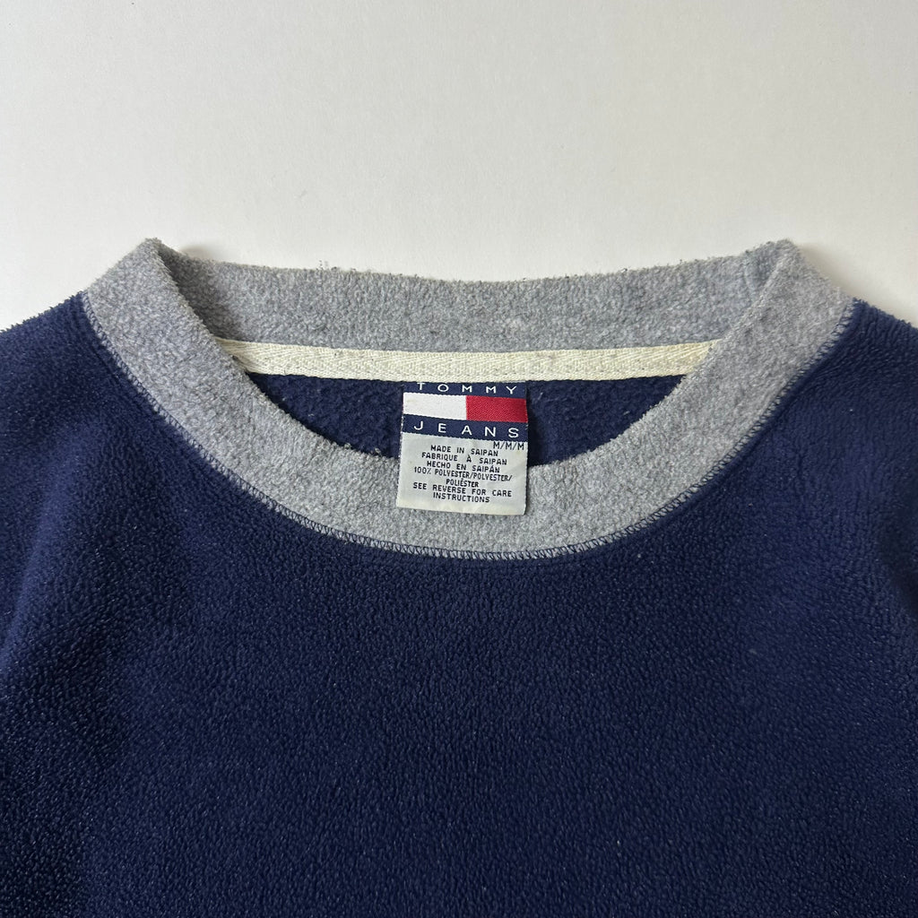 Vintage Tommy Hilfiger Fleece Sweatshirt in Navy Blue (Medium Oversized)
