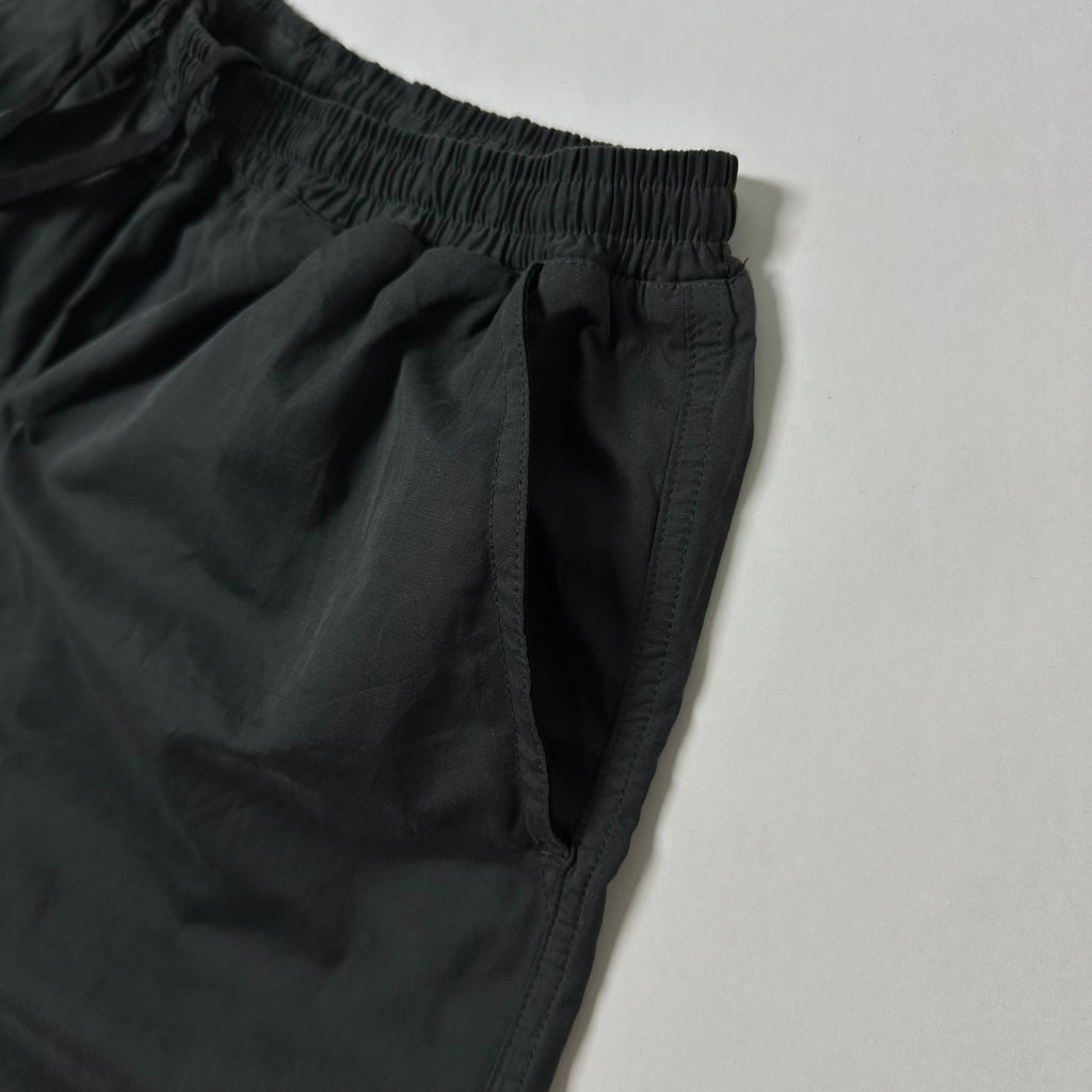 Exclusive NIKE x EDIFICE Water Repellant Board Shorts in Gray (Size Medium 30-32)