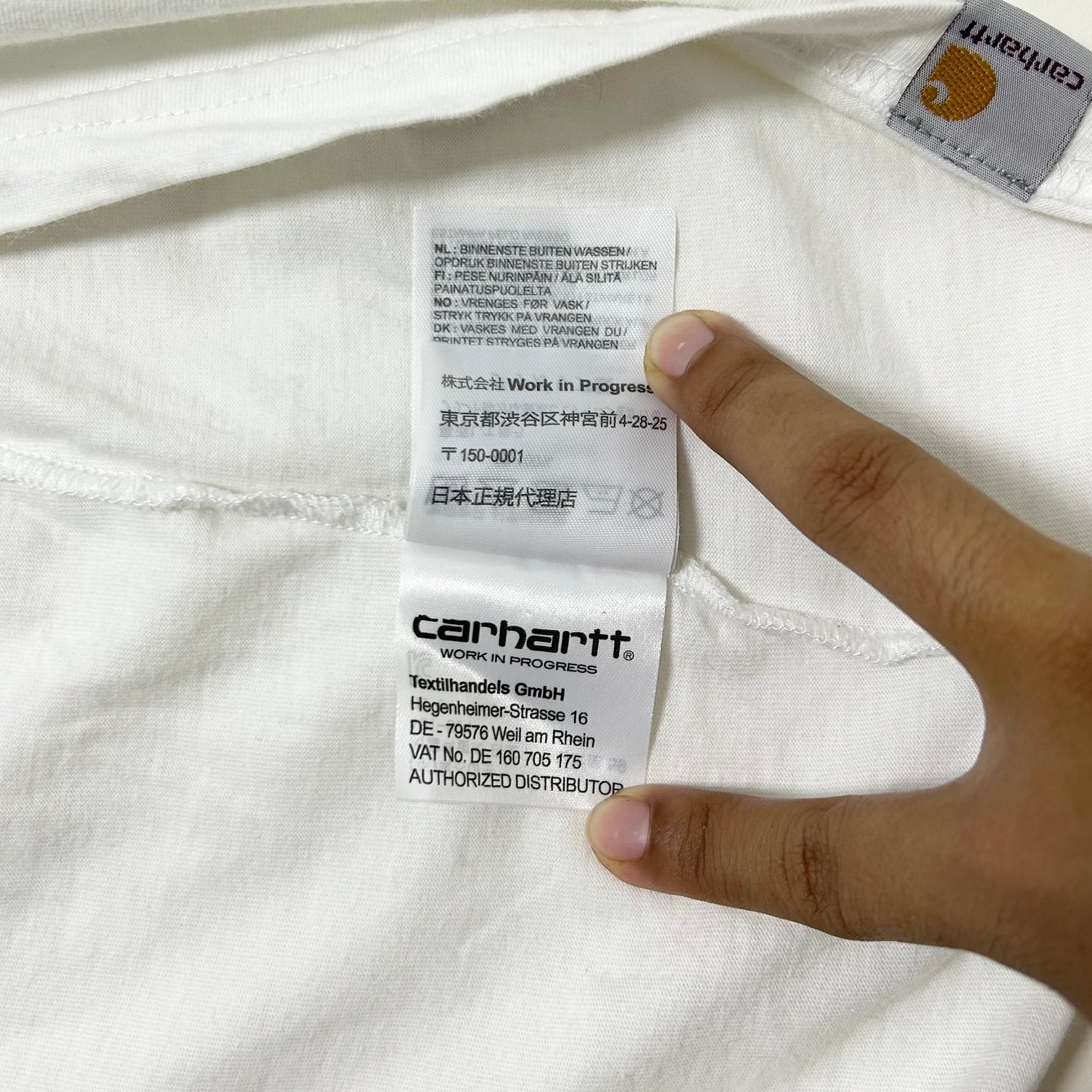 Carhartt WIP Scratch T-shirt in White Size Medium (Fits Large) - SOLD