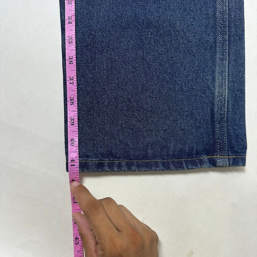 BRAND-NEW Carhartt Straight Traditional Fit Denim Pants (Size 32) — SOLD