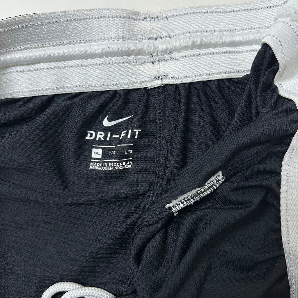 Nike Dri-FIT DNA basketball shorts in Black and White (Size 32-38)