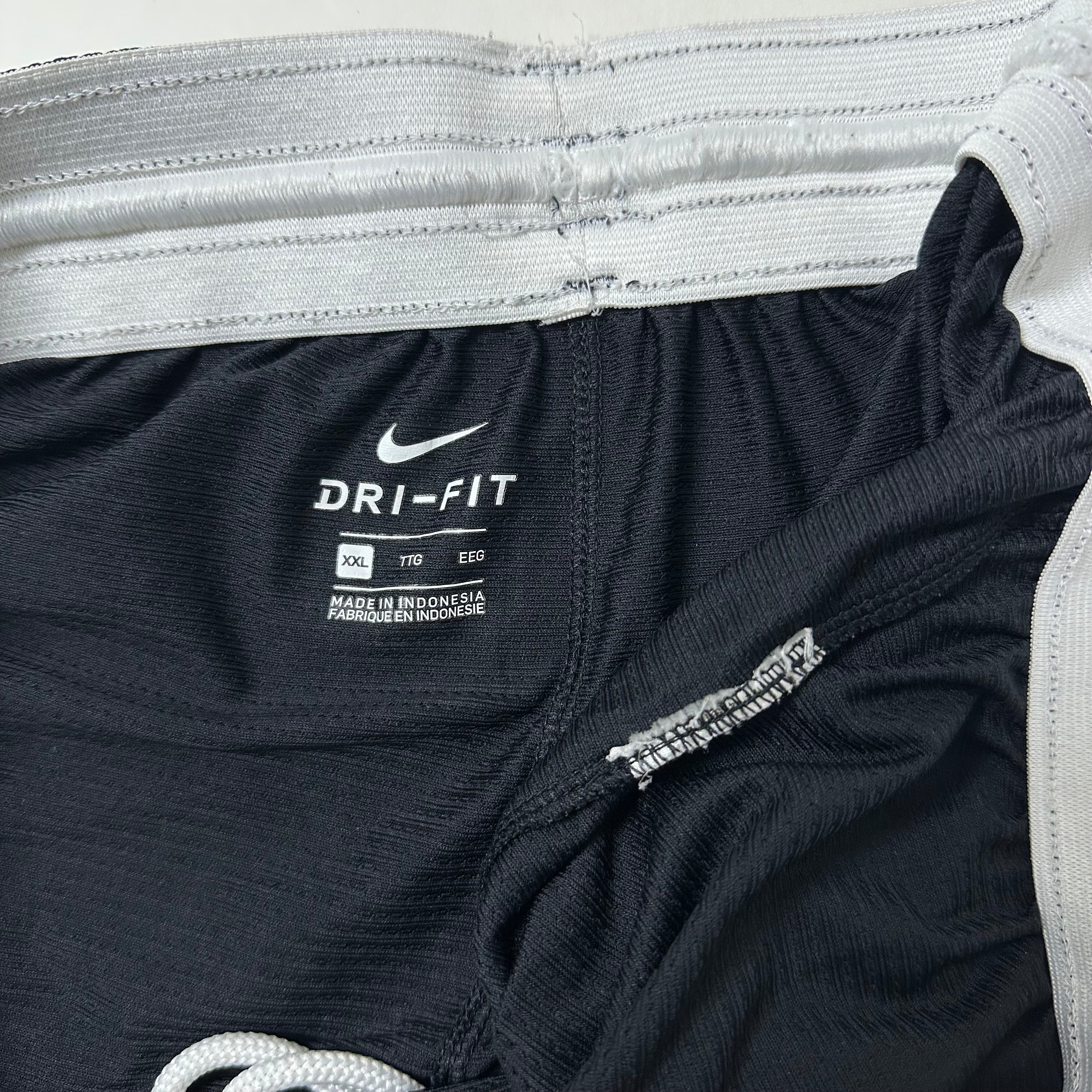 Nike Dri-FIT DNA basketball shorts in Black and White (Size 32-38)