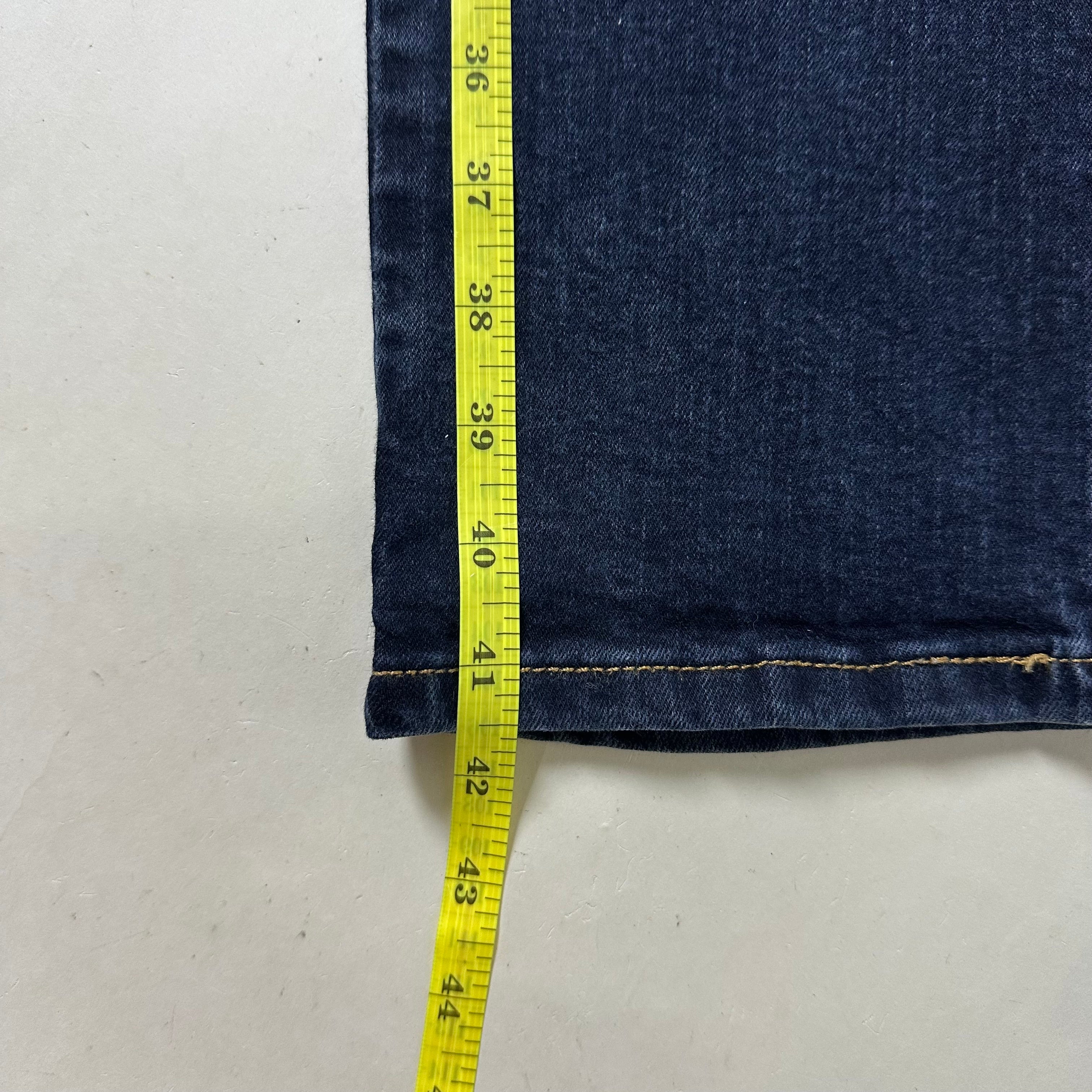Levi’s 514 Straight Fit Jeans in Dark Blue Stretch Denim (Size 29-32)