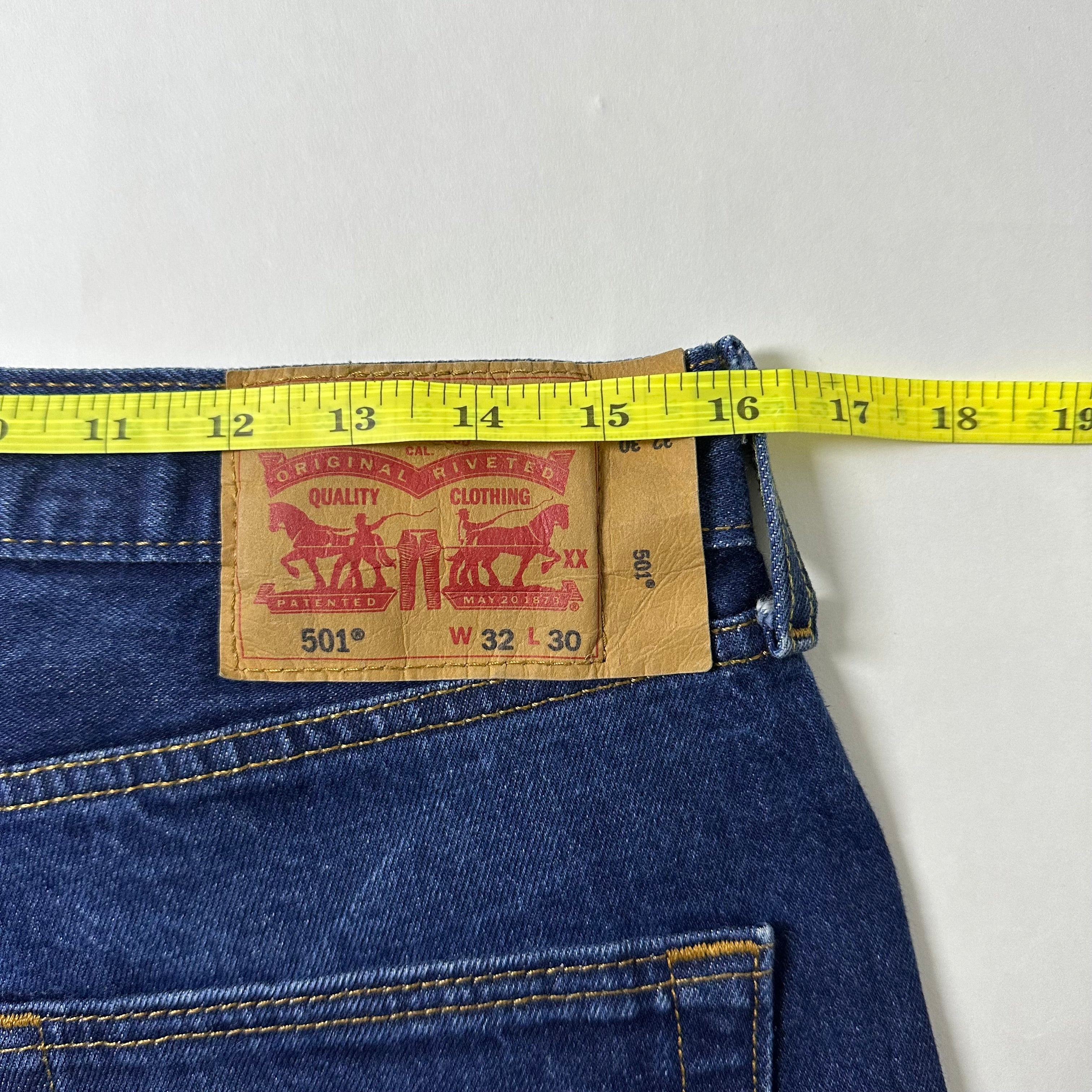 Levi’s 501 Original Fit Jeans Extended Patch Button Fly in Dark Stonewash (Size 32)