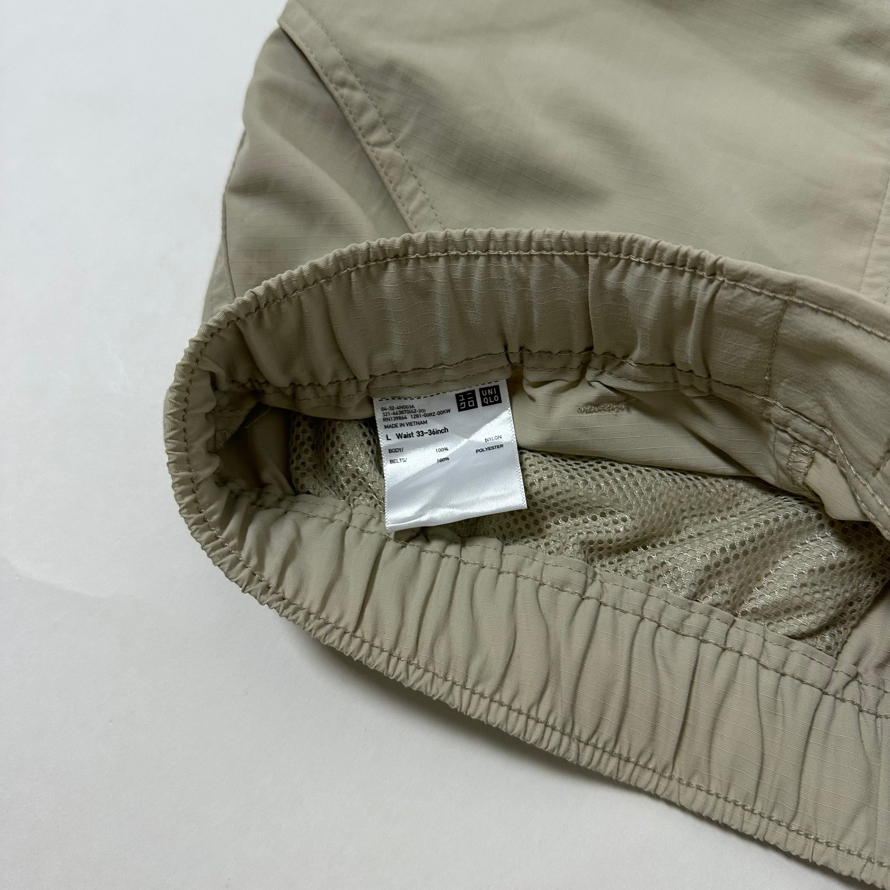 Uniqlo Geared Shorts Beige (Size 33-36)