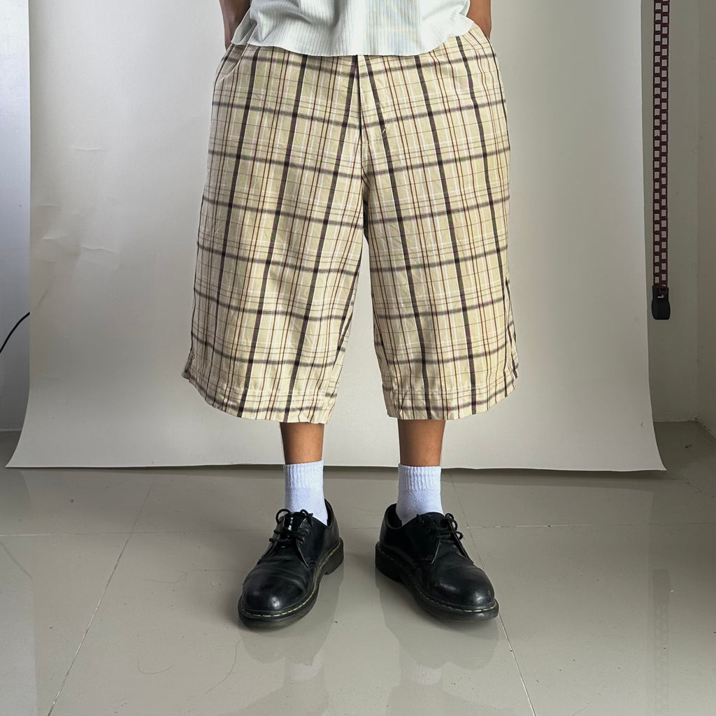 Y2k Vibes Gold Label Plaid Twill Shorts (Size 40)