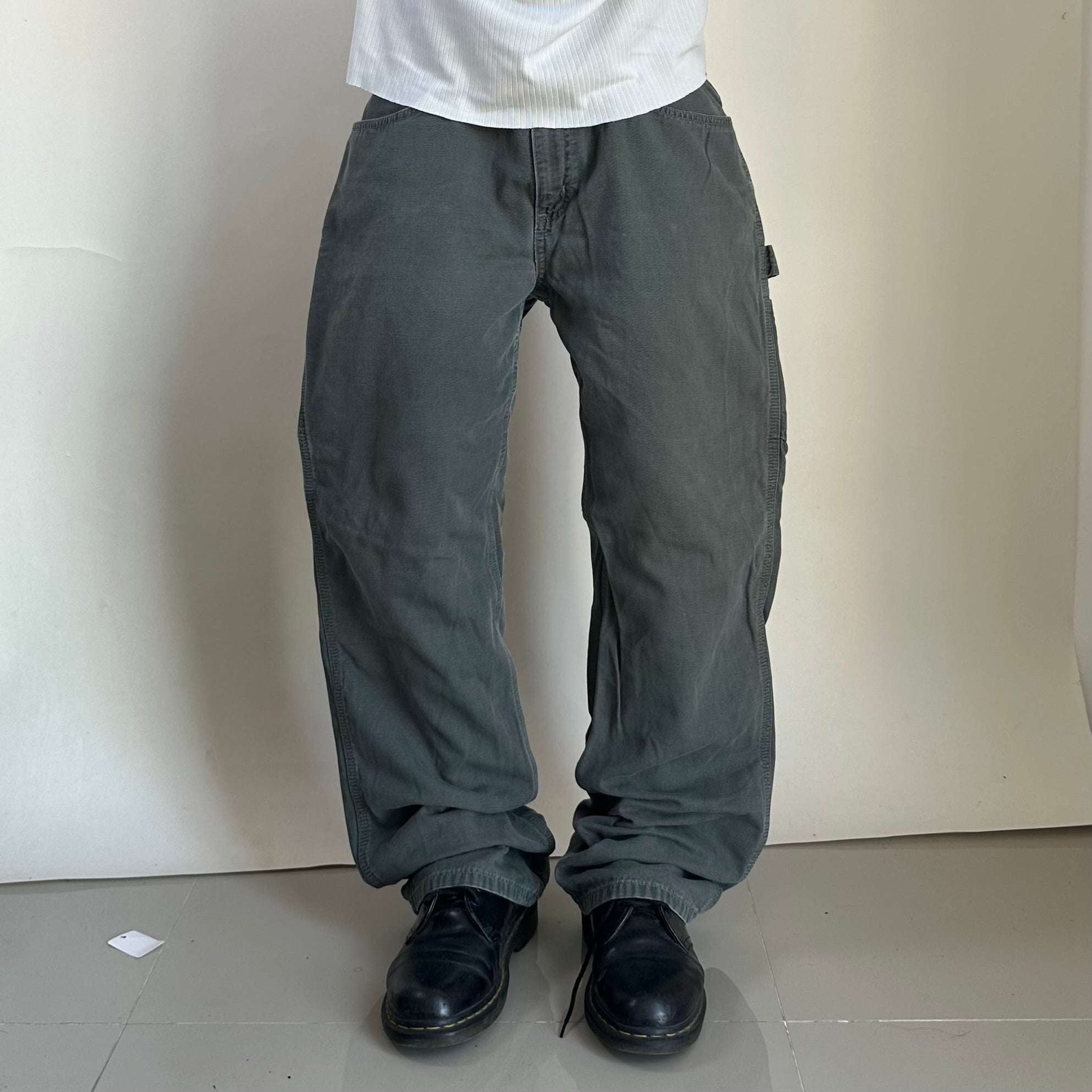 Carhartt Carpenter Pants Unisex in Dark Moss Green (Size 34)