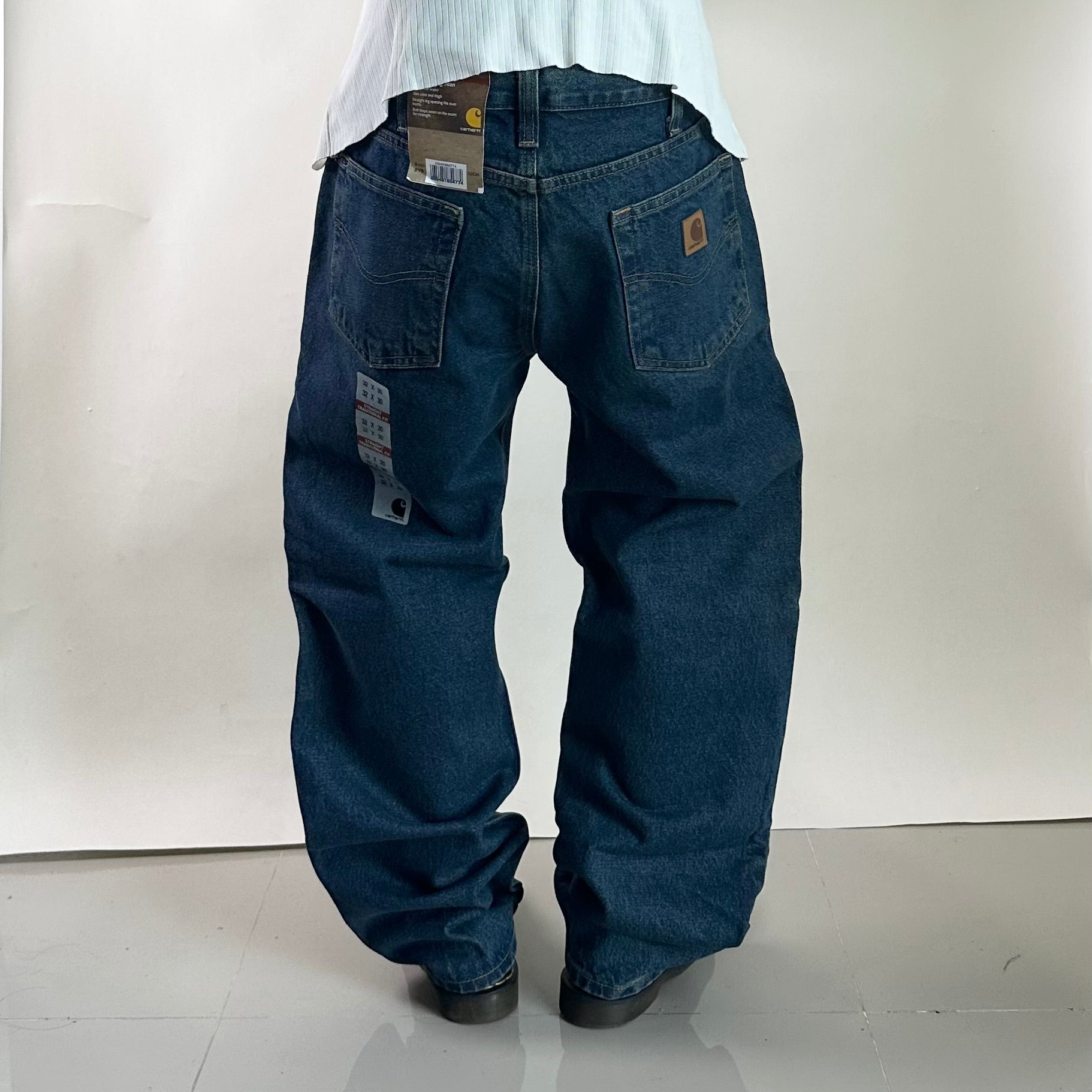 BRAND-NEW Carhartt Straight Traditional Fit Denim Pants (Size 32) — SOLD