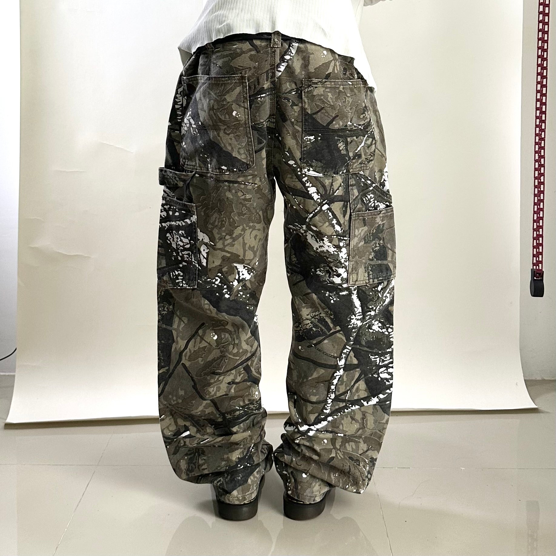 FOREVER 21 Realtree Double Knee Carpenter Pants (Size 34) — SOLD
