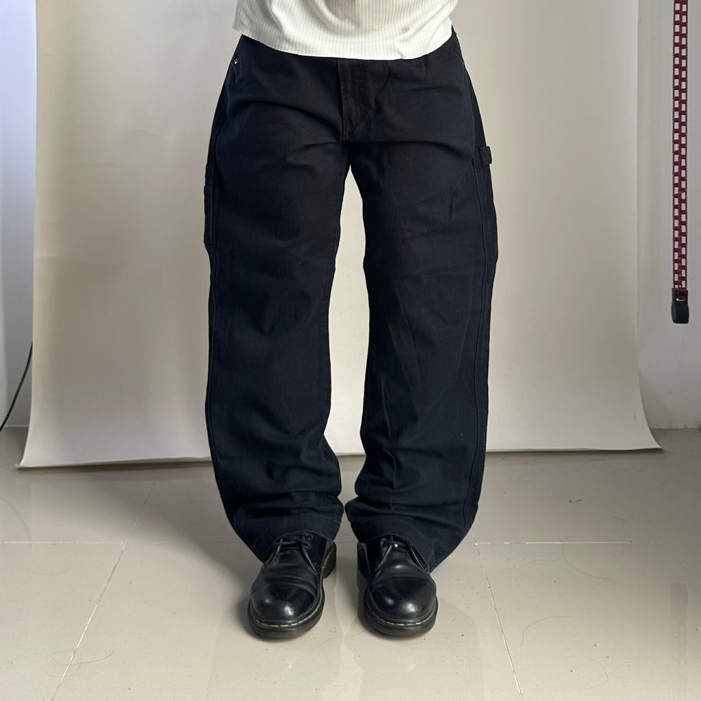 Levi’s Relaxed Baggy Fit Carpenter Pants in Black (Size 34)