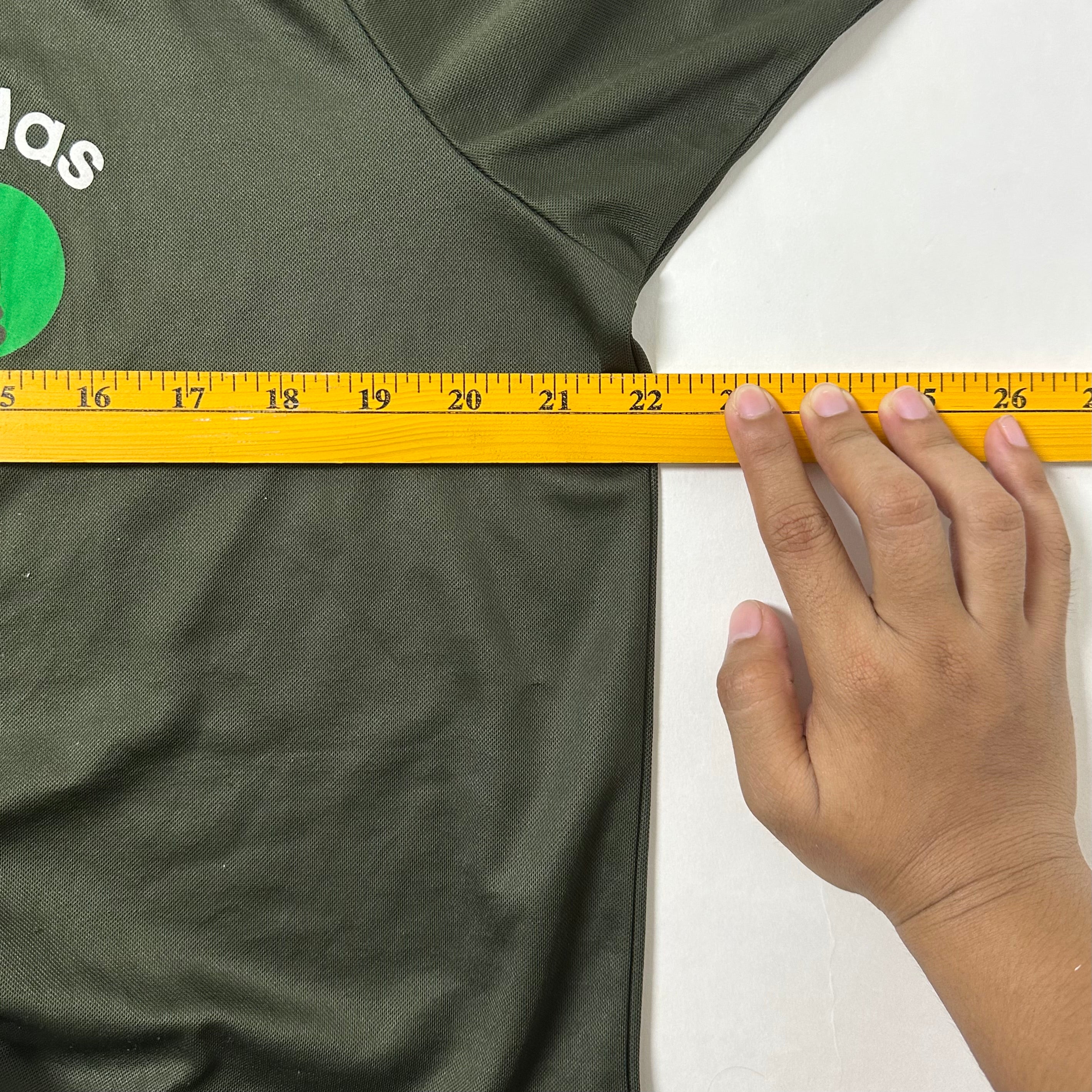 Adidas Y2k Short Sleeve Polo T-shirt in Olive Green Size XL (Best Fit Large)