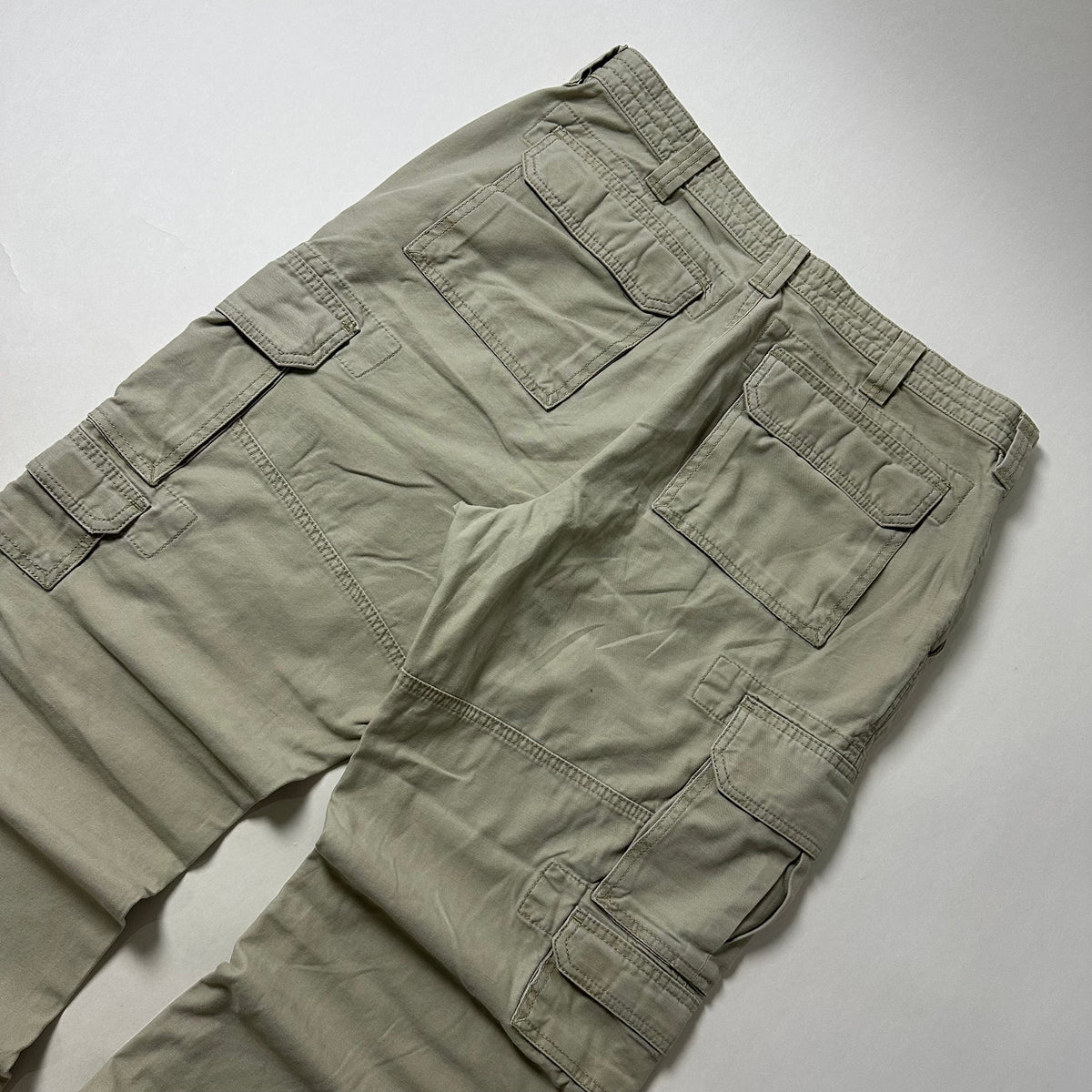 Multi-pockets Cargo Pants in Beige (Size 34)
