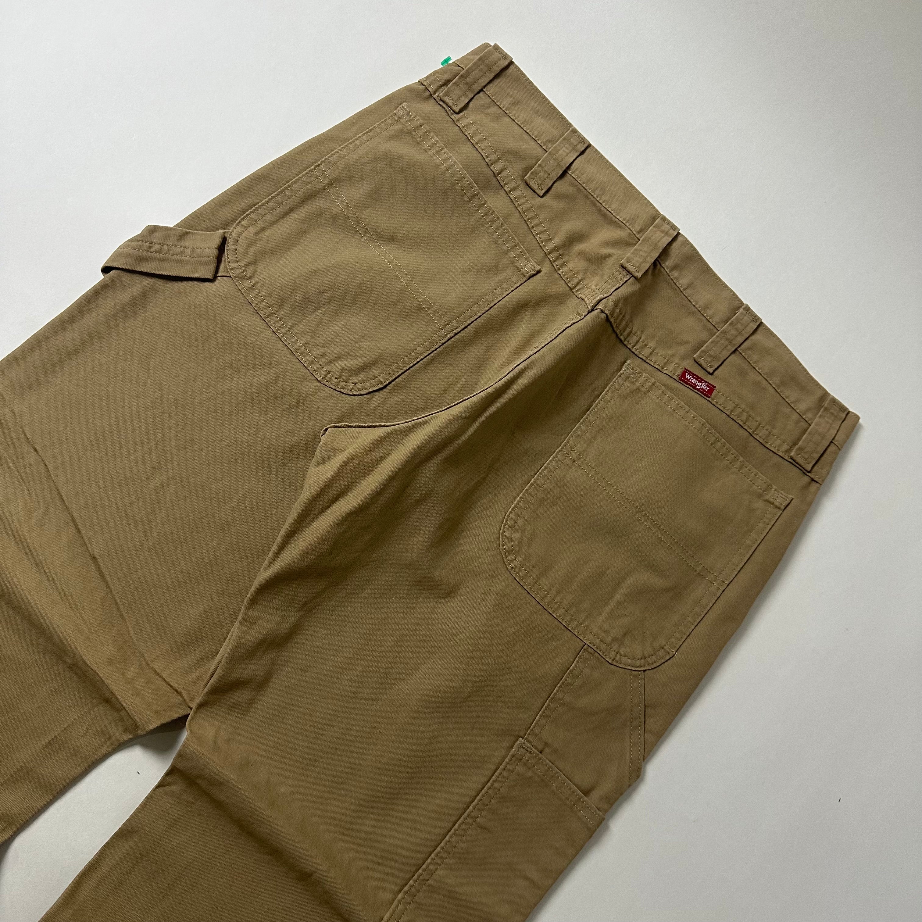 Wrangler Relaxed Fit Carpenter Pants in Solid Brown (Size 34)