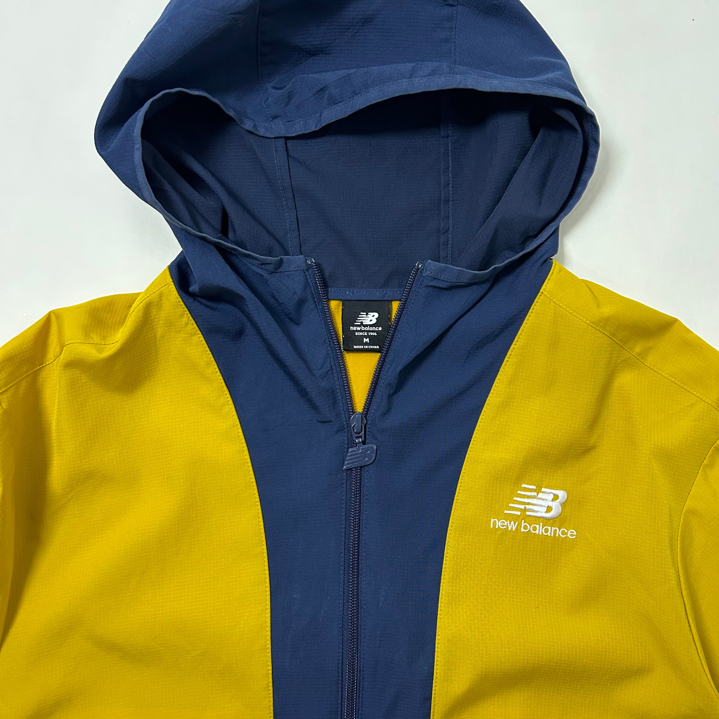 New Balance NB Athletics Full Zip Windbreaker Multicolor Size Medium (Fits Large)
